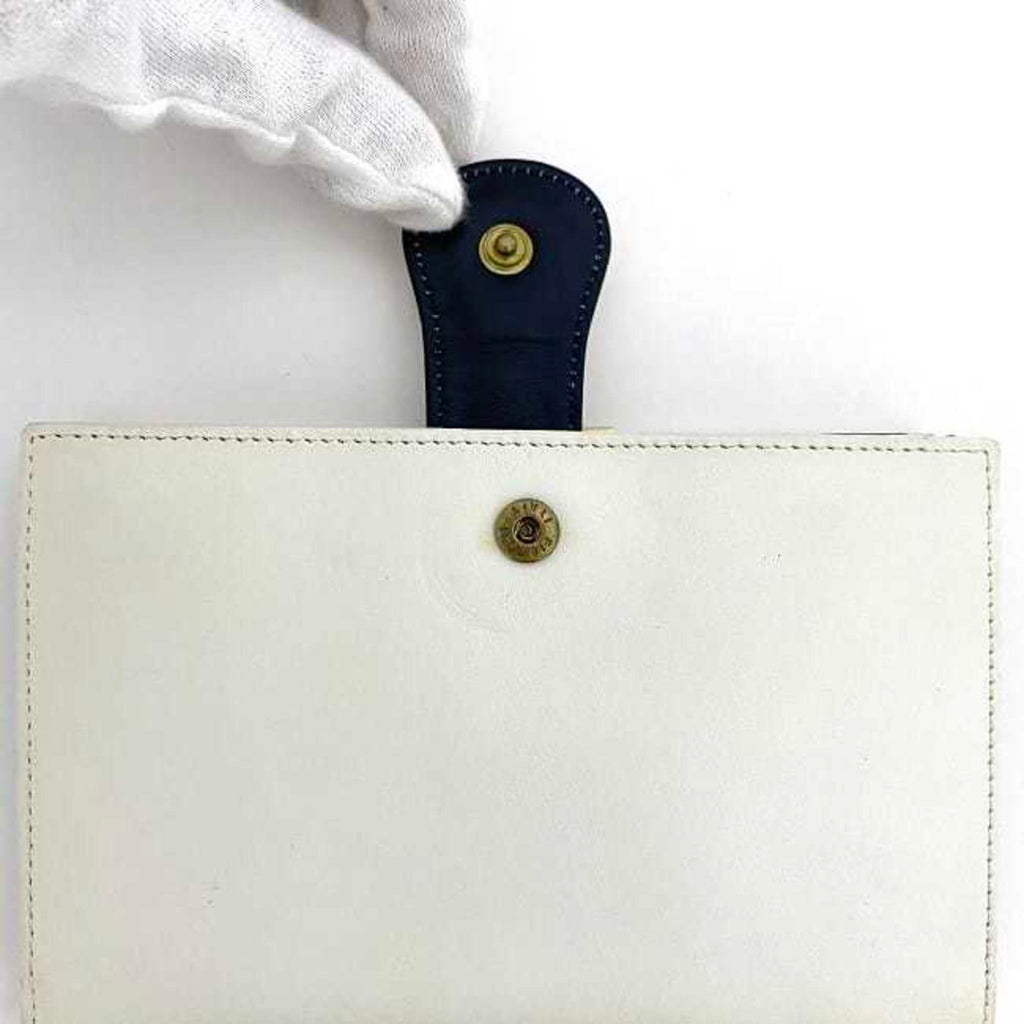 Gucci White Leather Wallet (Bi-Fold) (Pre-Owned)