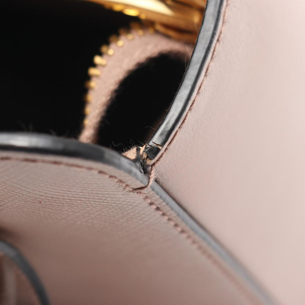 Prada Beige Saffiano Handbag (Pre-Owned)