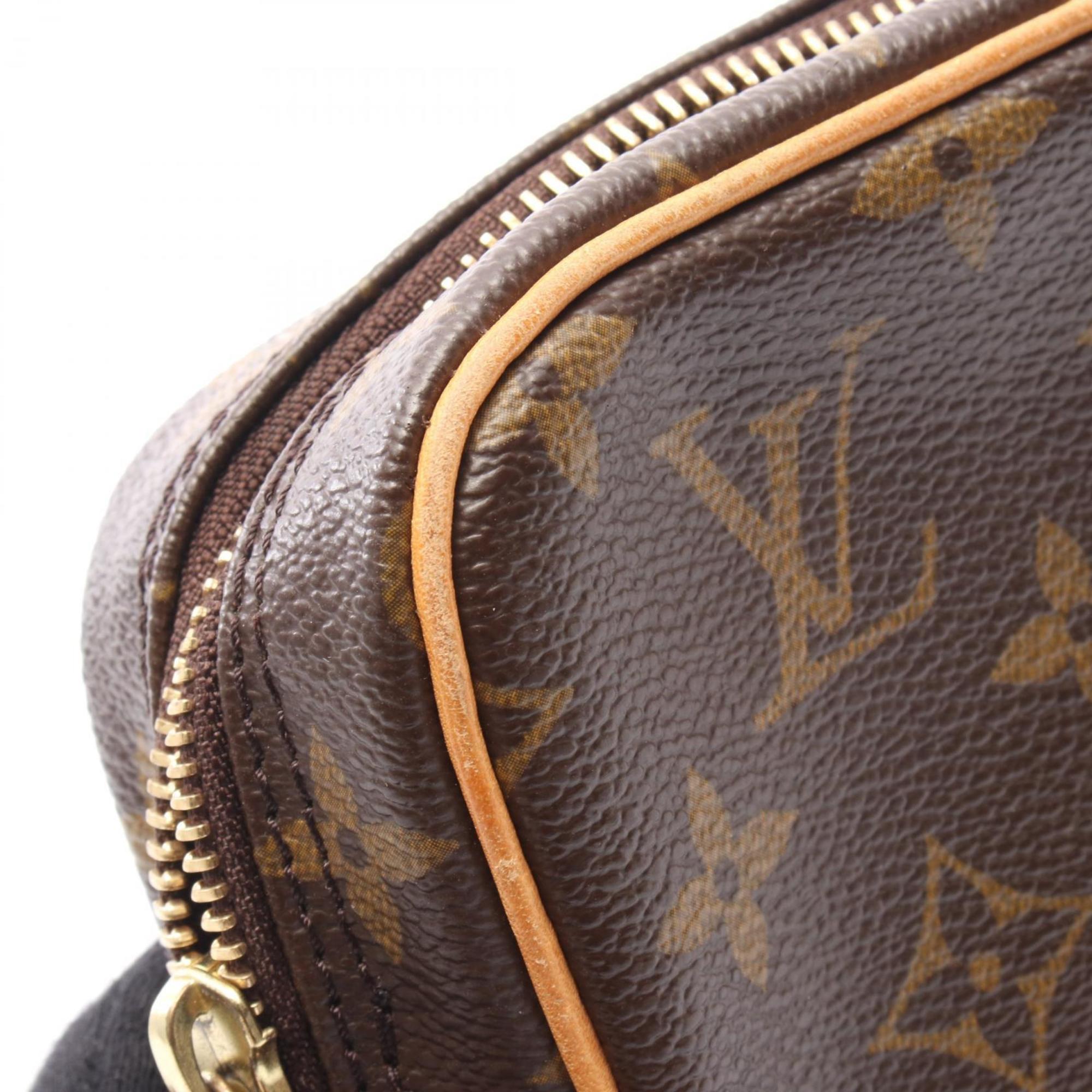 Louis Vuitton Brown Monogram Monogram Shoulder Bag (Pre-Owned)