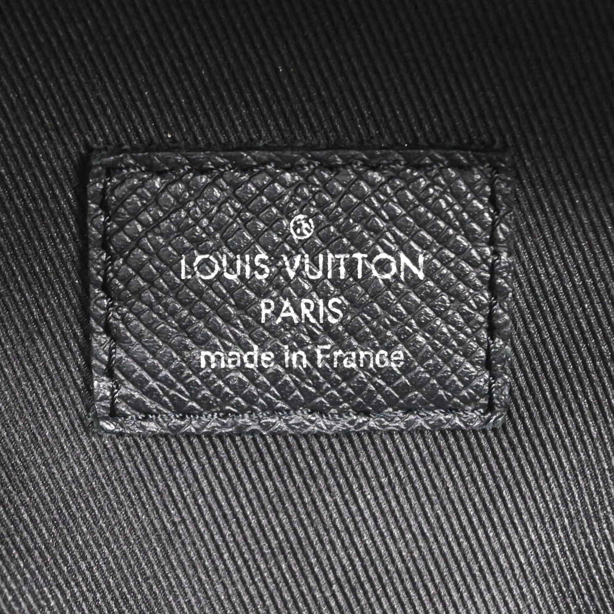 Louis Vuitton Taiga Black Taiga Leather Backpack (Pre-Owned)
