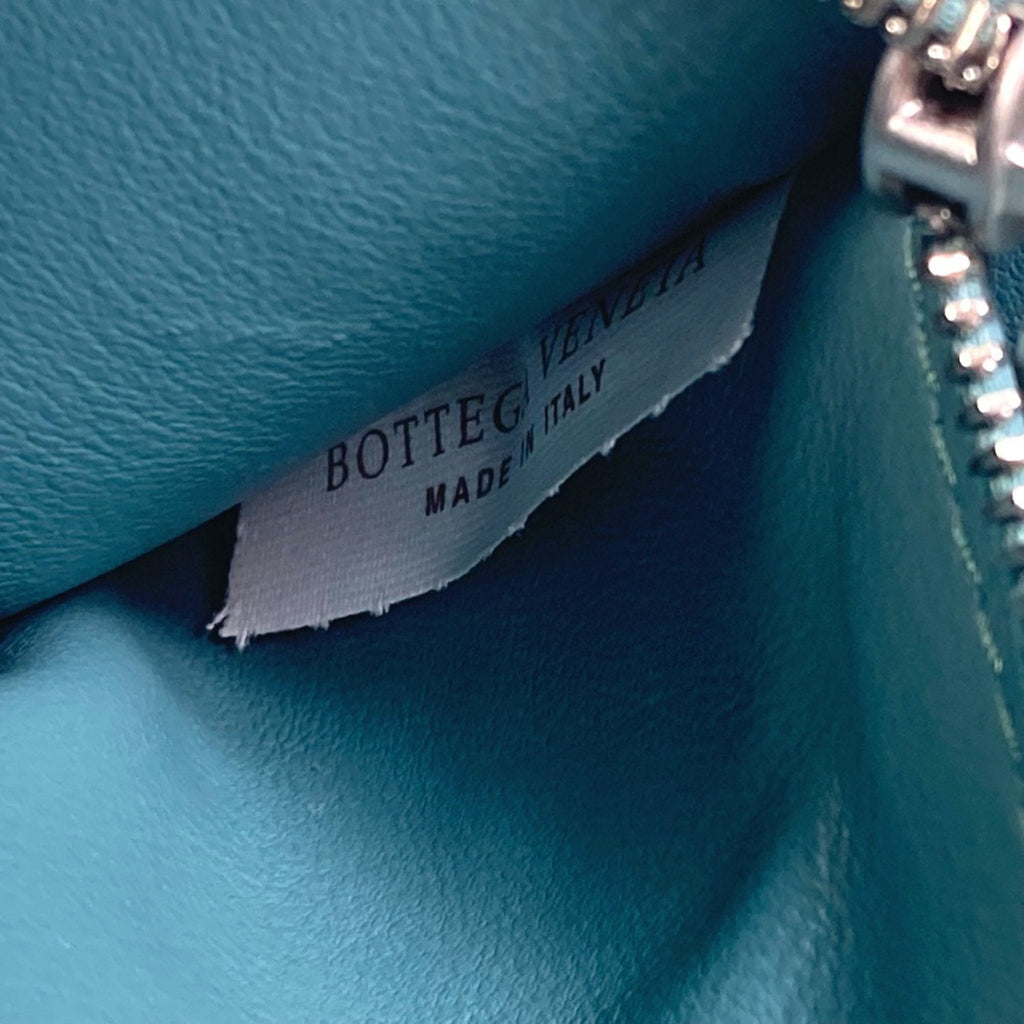 Bottega Veneta Blue Leather Long Wallet (Bi-Fold) (Pre-Owned)