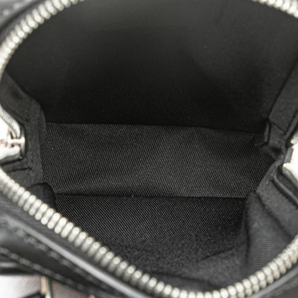 Louis Vuitton Black Leather Shoulder Bag (Pre-Owned)