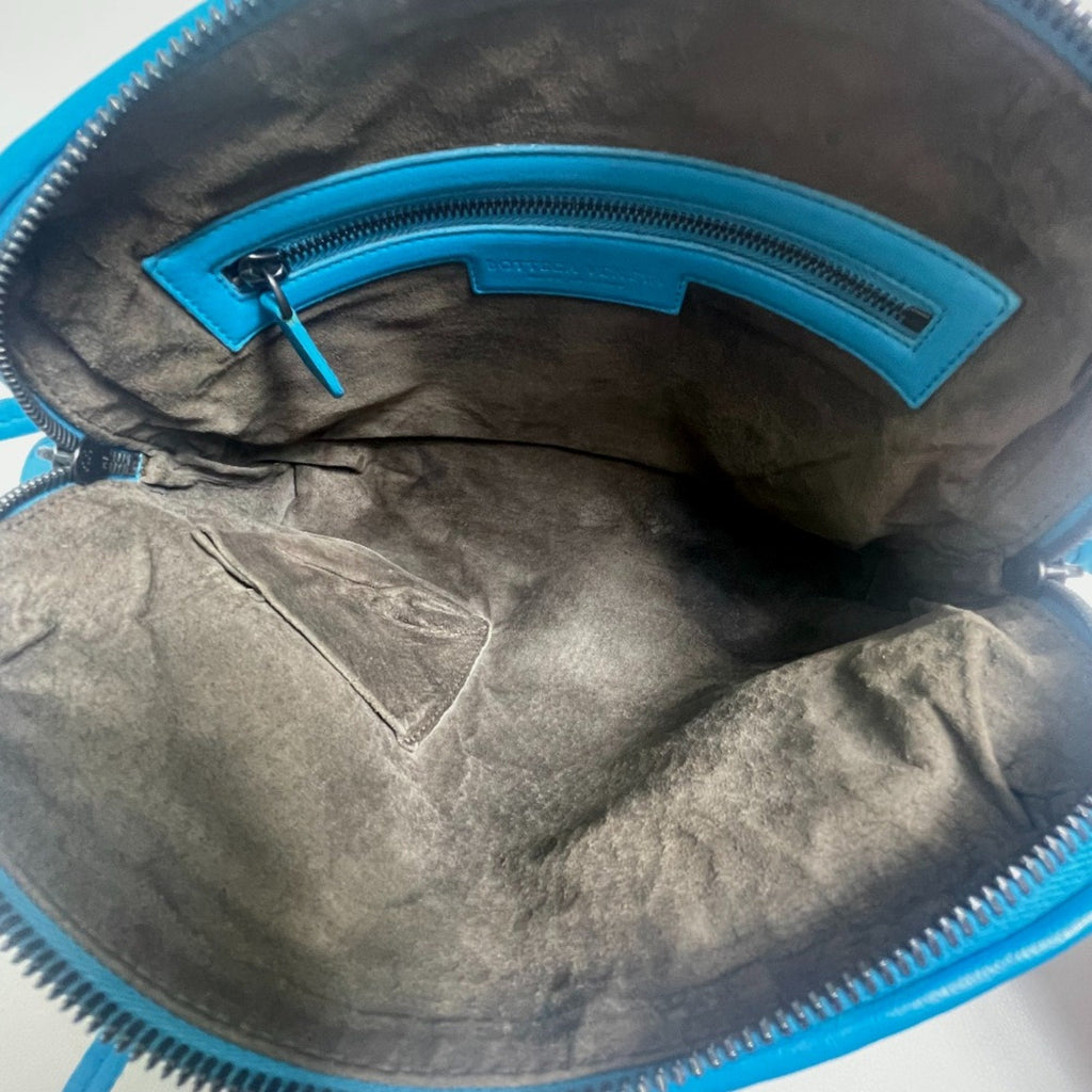 Bottega Veneta Blue Leather Shoulder Bag (Pre-Owned)