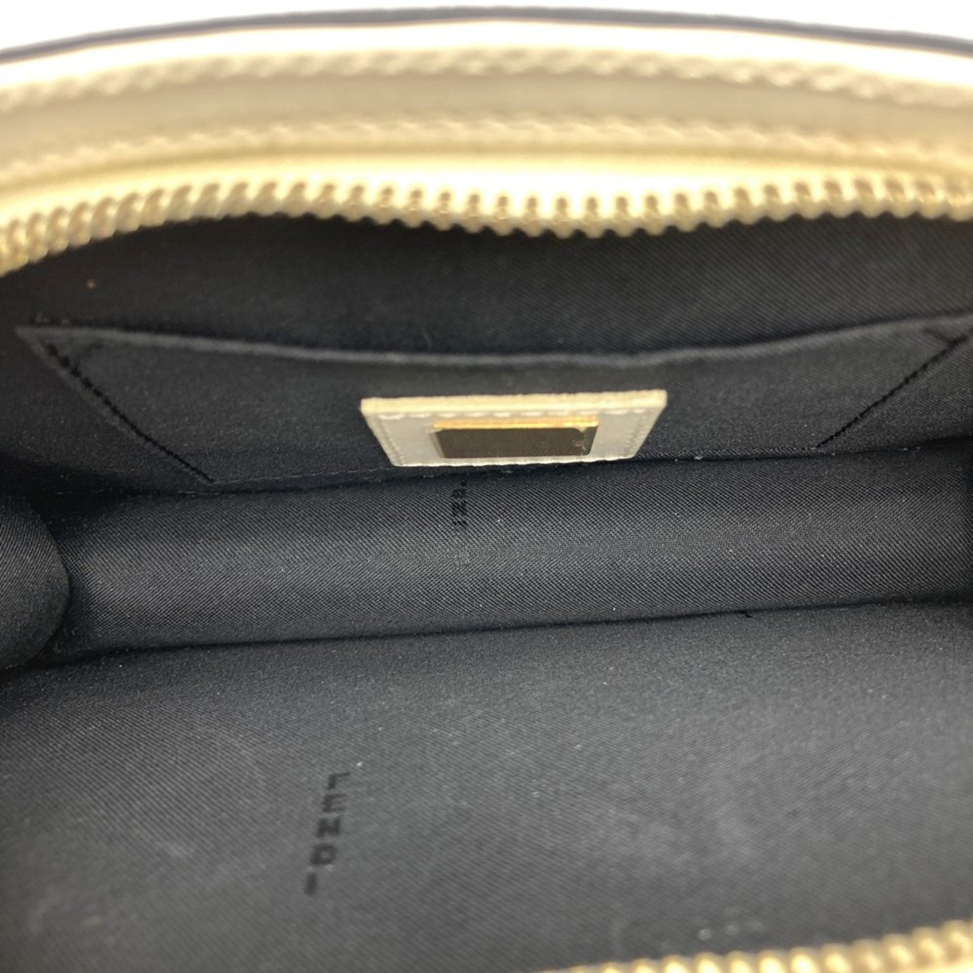 Fendi Black Leather Shoulder Bag (Pre-Owned)