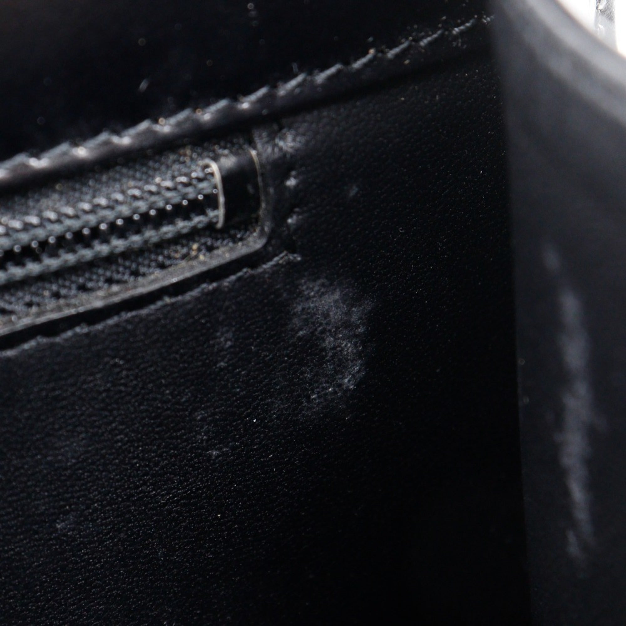 Louis Vuitton Epi Black Noir Epi Leather Shoulder Bag (Pre-Owned)