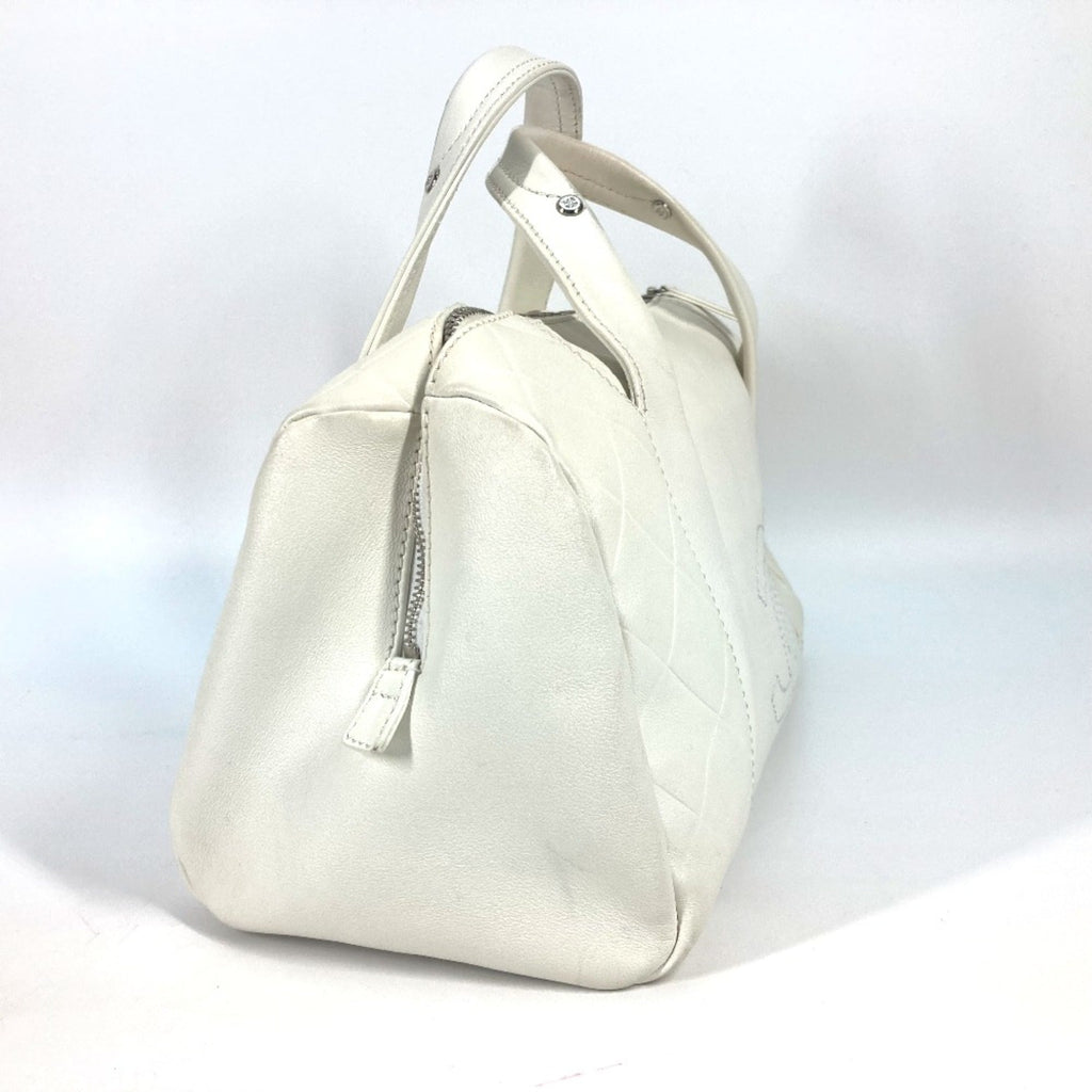 Chanel White Leather Boston Bag (Pre-Owned)