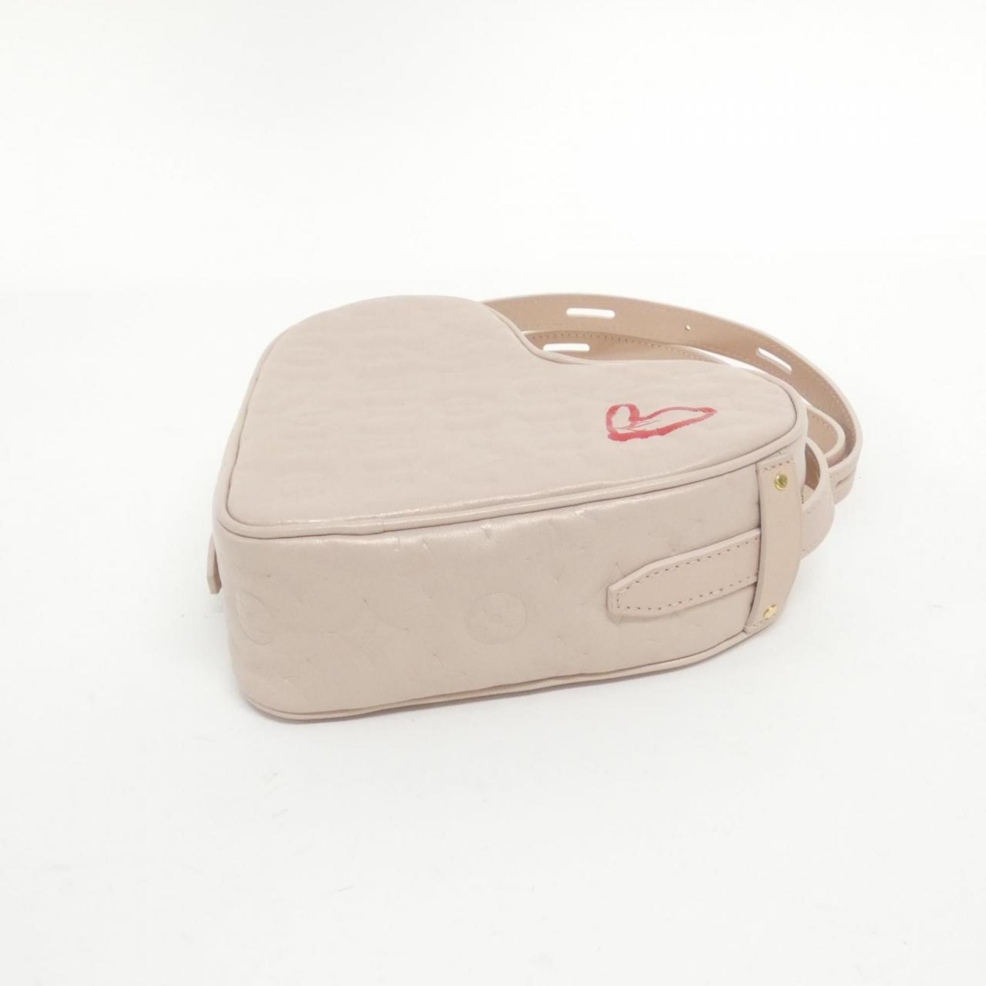 Louis Vuitton Rose Leather Shoulder Bag (Pre-Owned)
