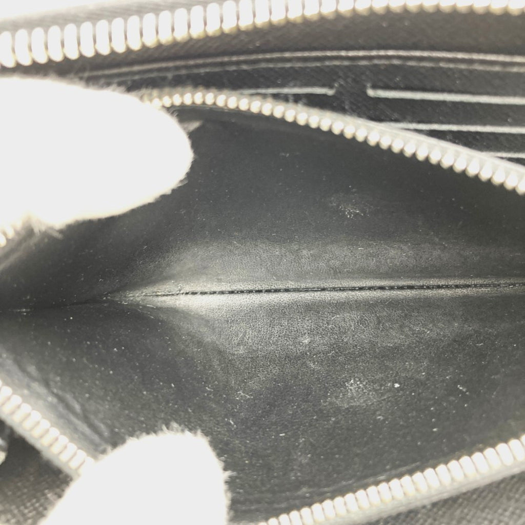 Louis Vuitton Black Epi Leather Long Wallet (Bi-Fold) (Pre-Owned)