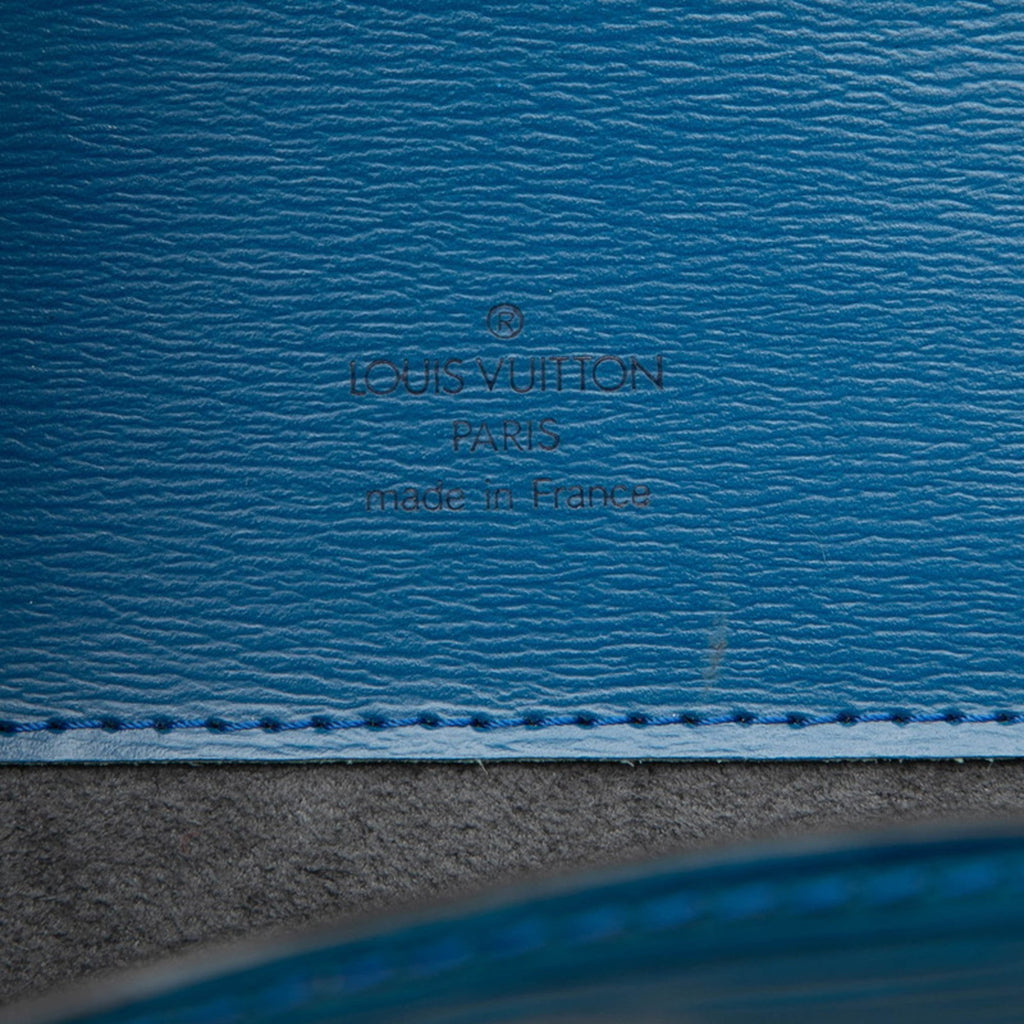 Louis Vuitton Toledo Blue Leather Shoulder Bag (Pre-Owned)