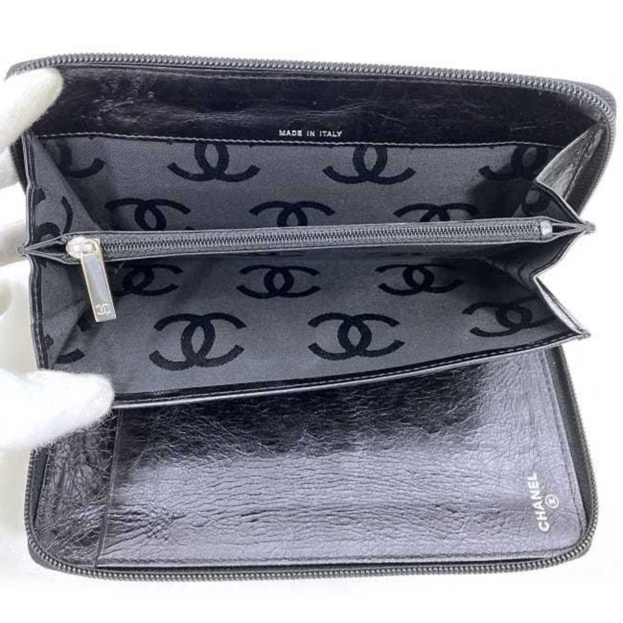 Chanel Black Leather Long Wallet (Bi-Fold) (Pre-Owned)