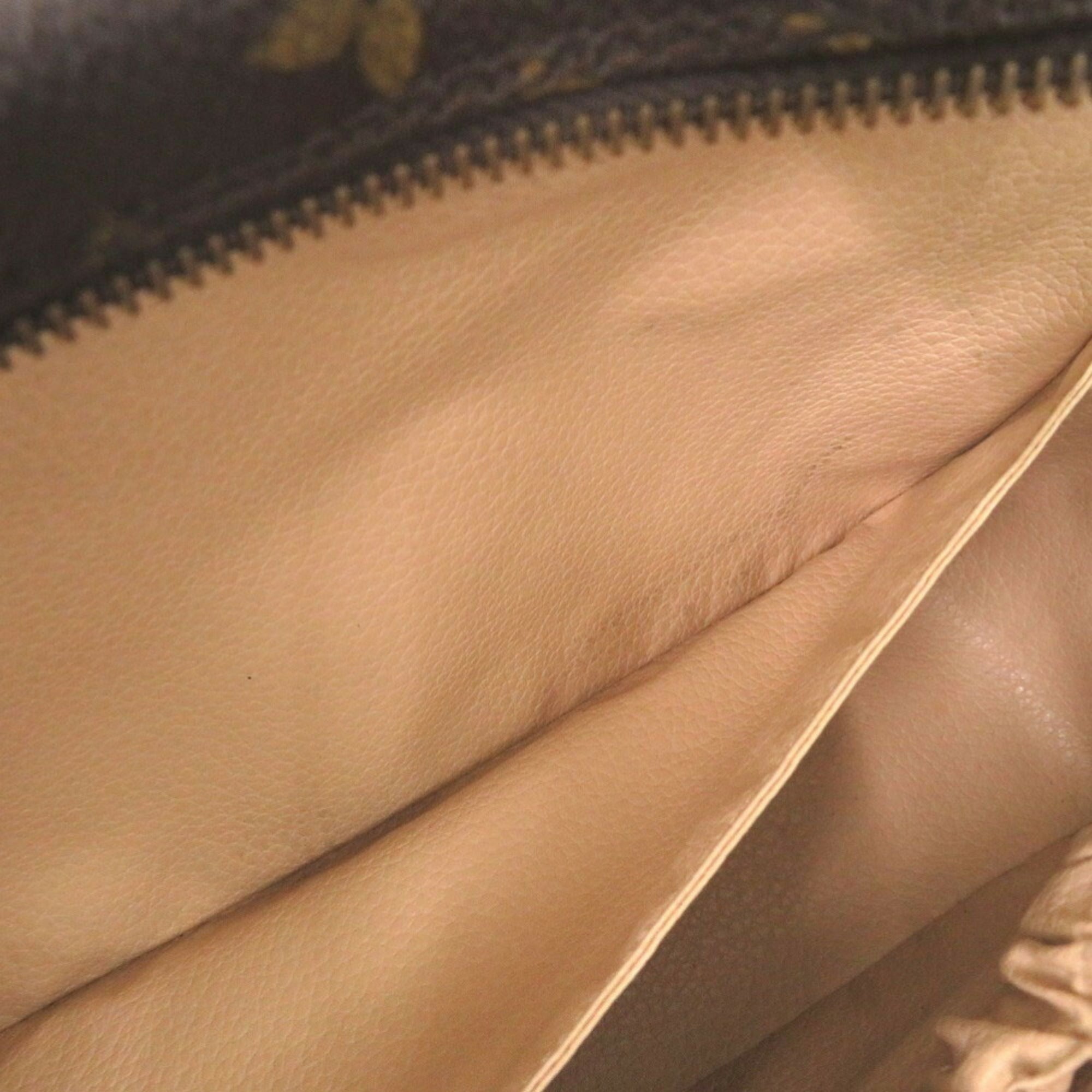 Louis Vuitton Brown Monogram Monogram Clutch Bag Pouch (Pre-Owned)