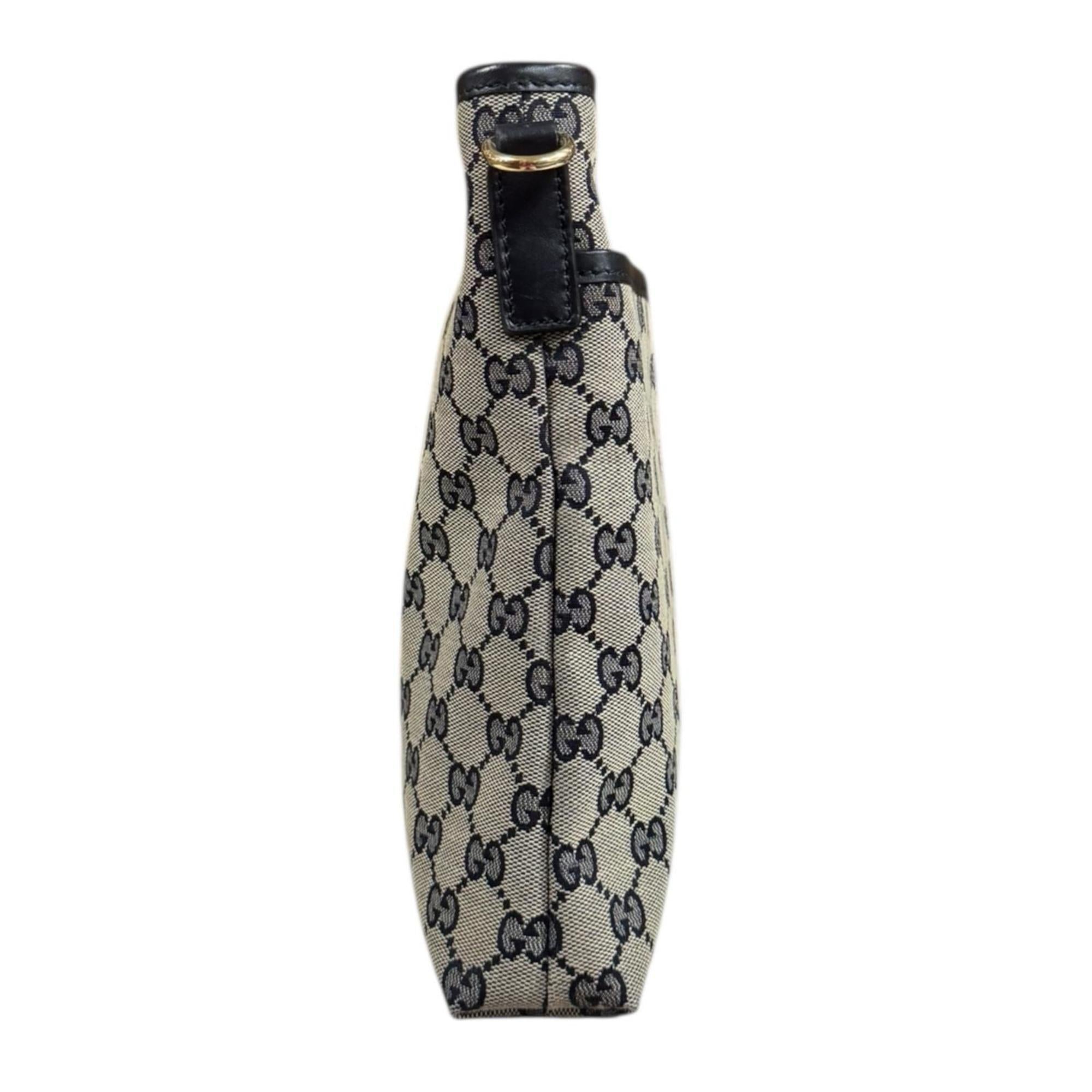 Gucci Gg Canvas Beige Navy Gg Canvas Shoulder Bag (Pre-Owned)