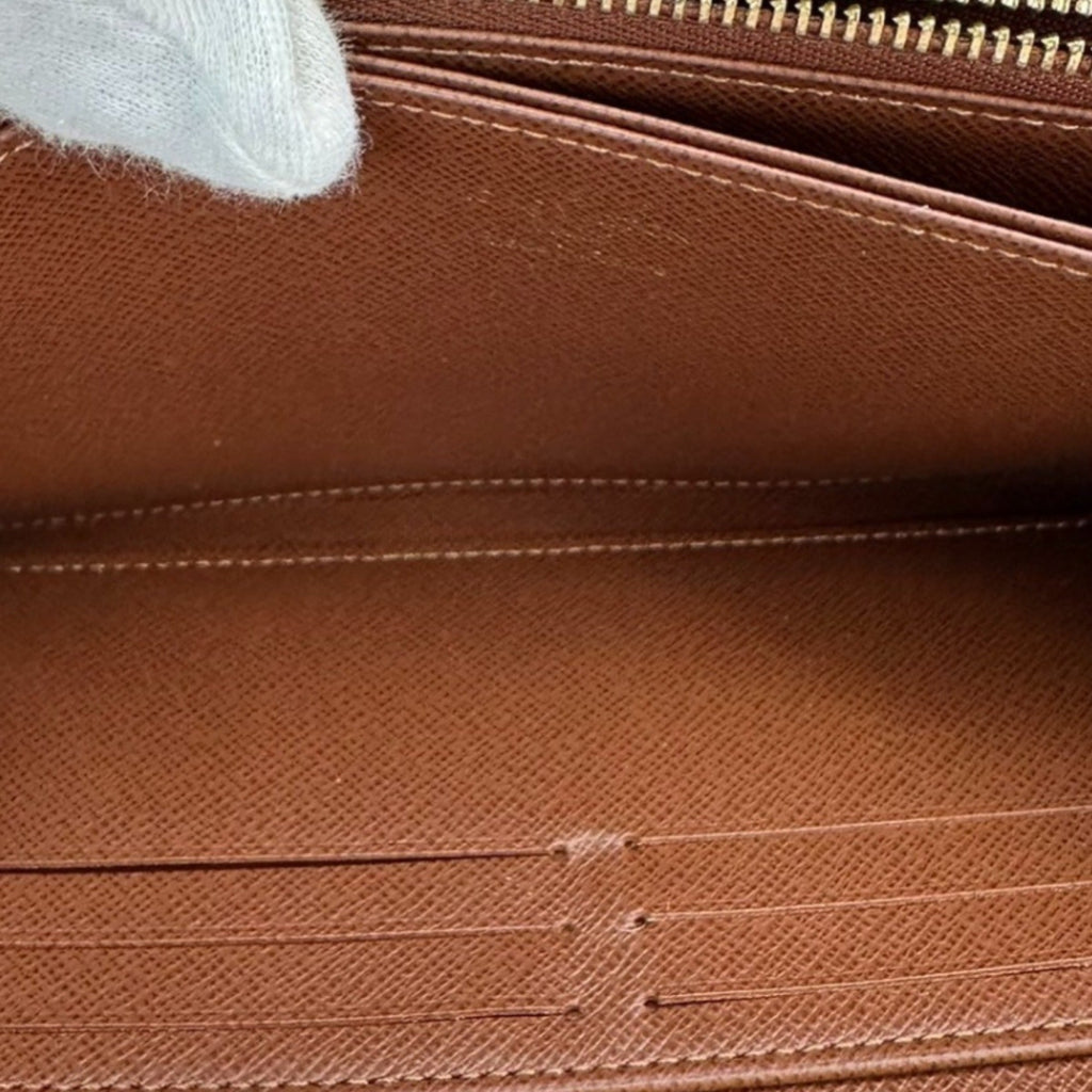 Louis Vuitton Monogram Brown Monogram Long Wallet (Bi-Fold) (Pre-Owned)