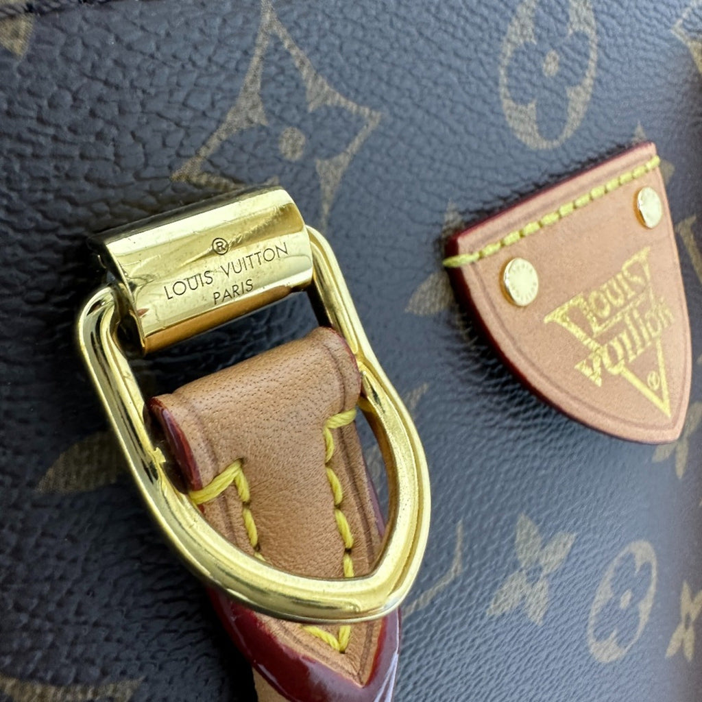 Louis Vuitton Brown Other Handbag (Pre-Owned)