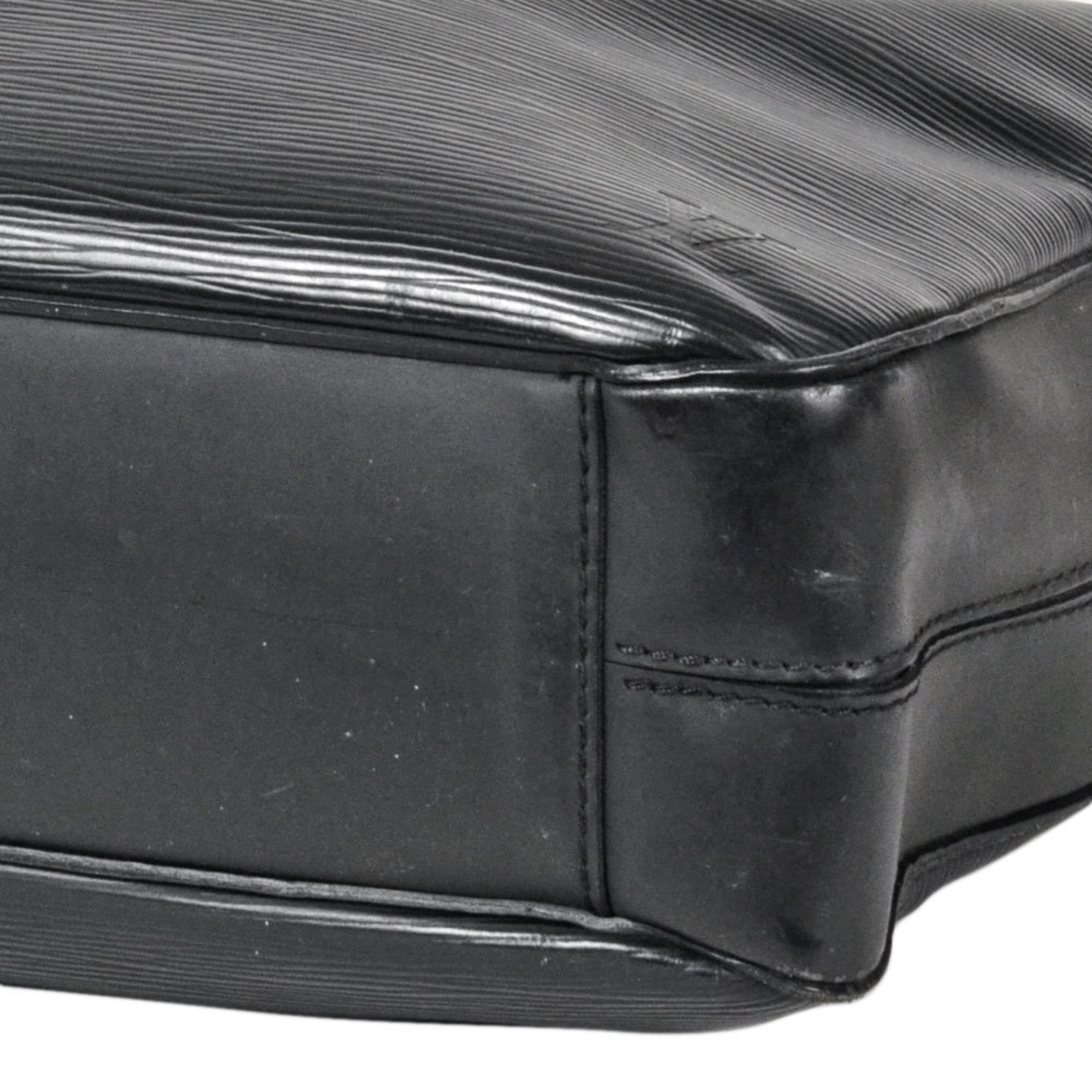 Louis Vuitton Black Noir Epi Leather Shoulder Bag (Pre-Owned)