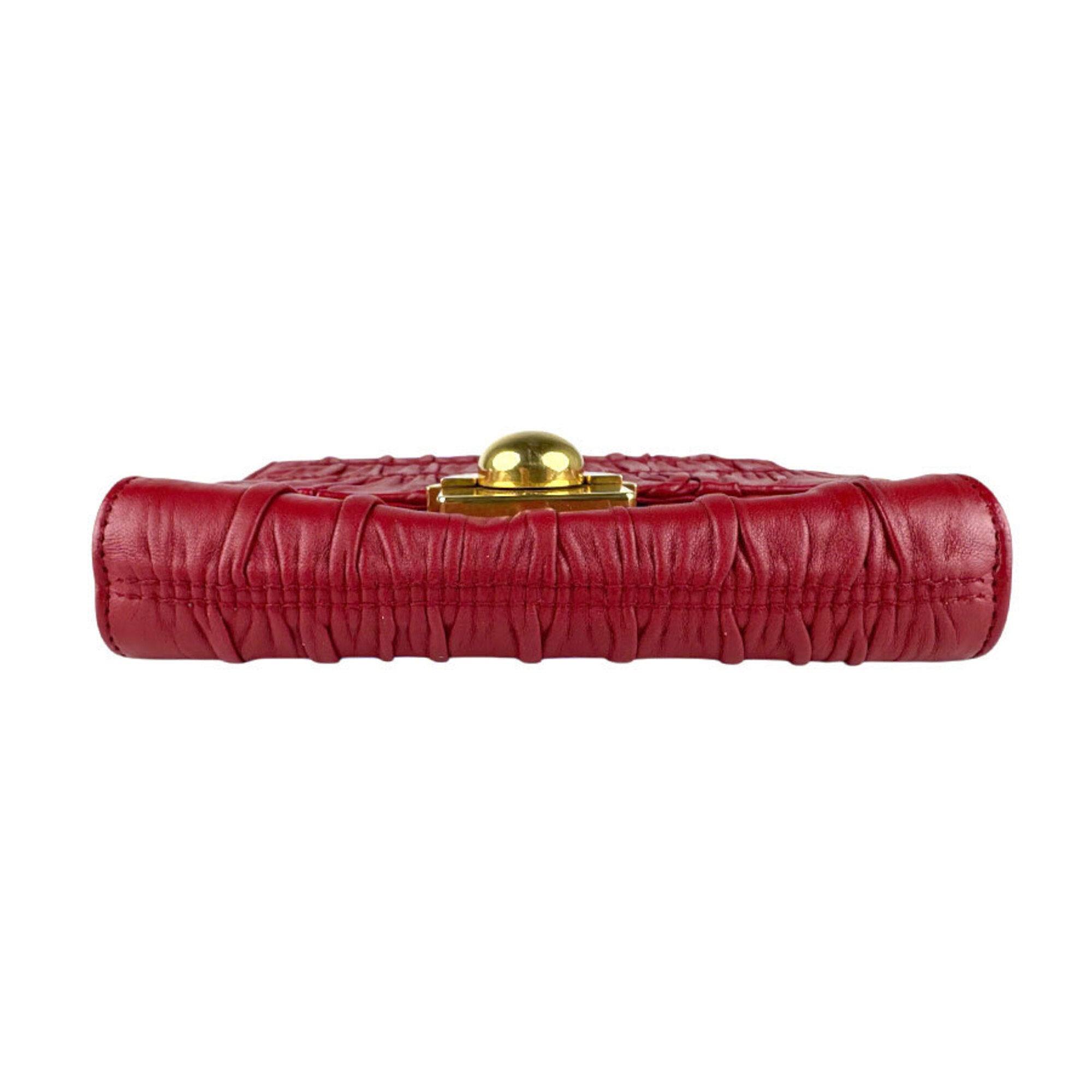 Prada Red Color Leather Shoulder Bag (Pre-Owned)