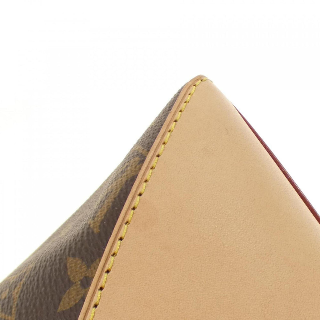 Louis Vuitton Marron Coated Canvas Shoulder Bag (Pre-Owned)