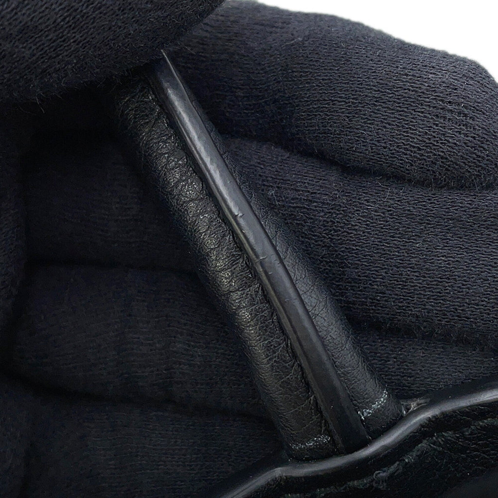 Prada Black Leather Handbag (Pre-Owned)