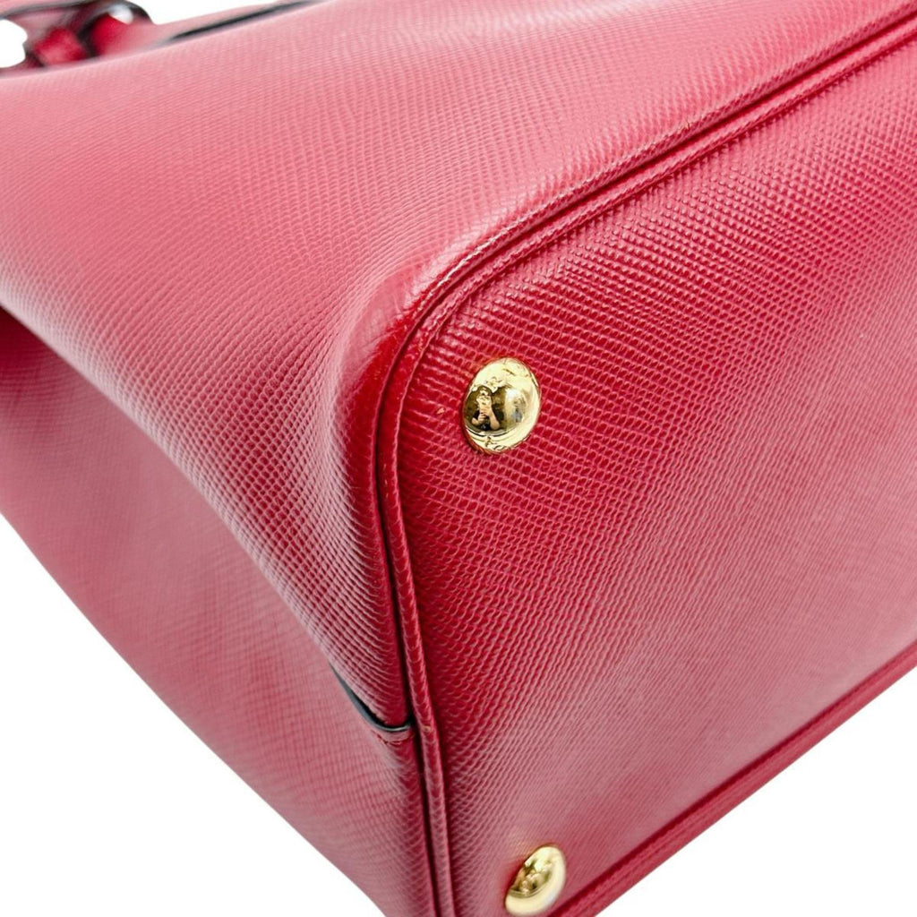 Prada Red Color Leather Handbag Shoulder Bag (Pre-Owned)
