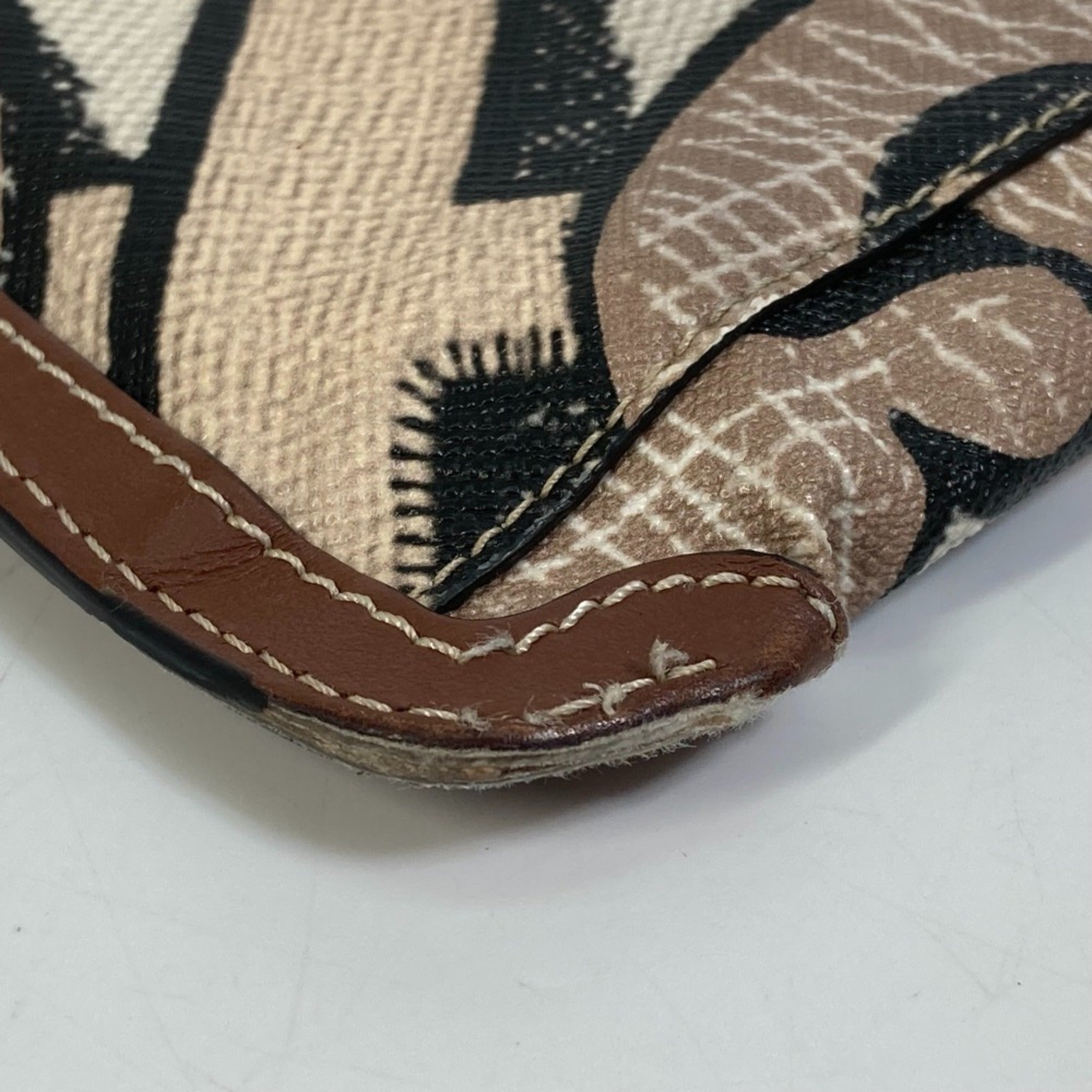 Burberry Brown Pvc Leather Clutch Bag (Pre-Owned)