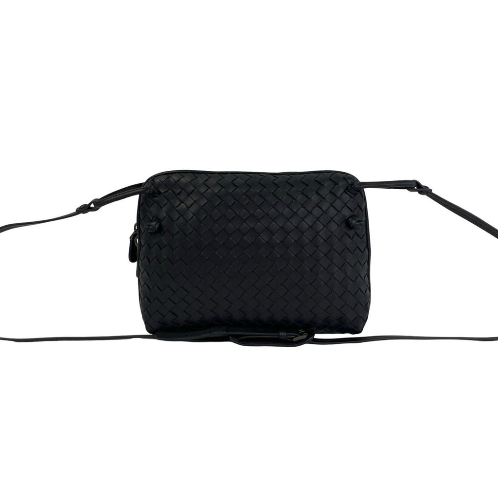 Bottega Veneta Navy Leather Pochette Shoulder Bag (Pre-Owned)