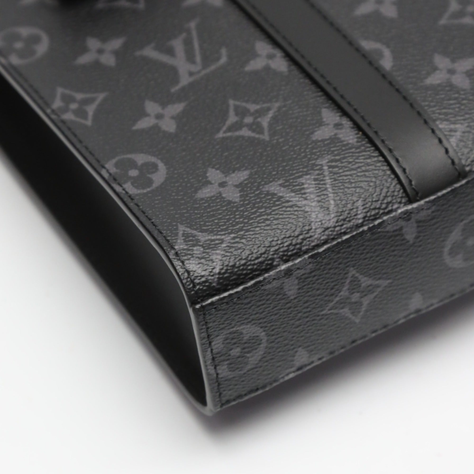 Louis Vuitton Black Monogram Eclipse Canvas Shoulder Bag Tote Bag (Pre-Owned)