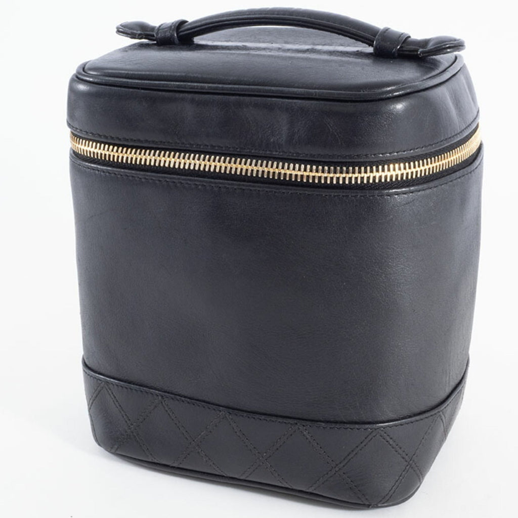 Chanel Black Leather Handbag Pouch Vanity Bag (Pre-Owned)