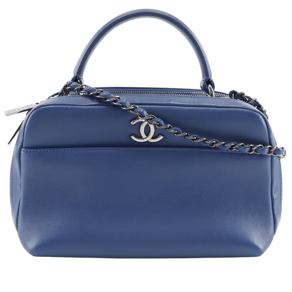 Chanel Blue Leather Handbag (Pre-Owned)