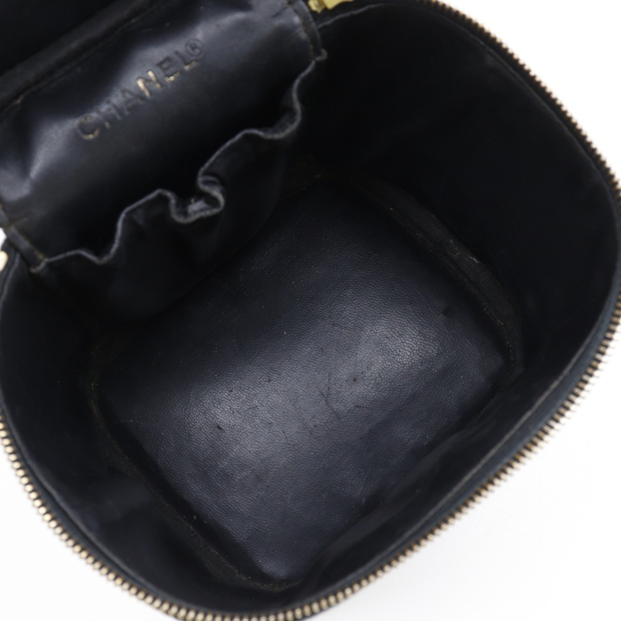 Chanel Caviar Leather Handbag (Pre-Owned)