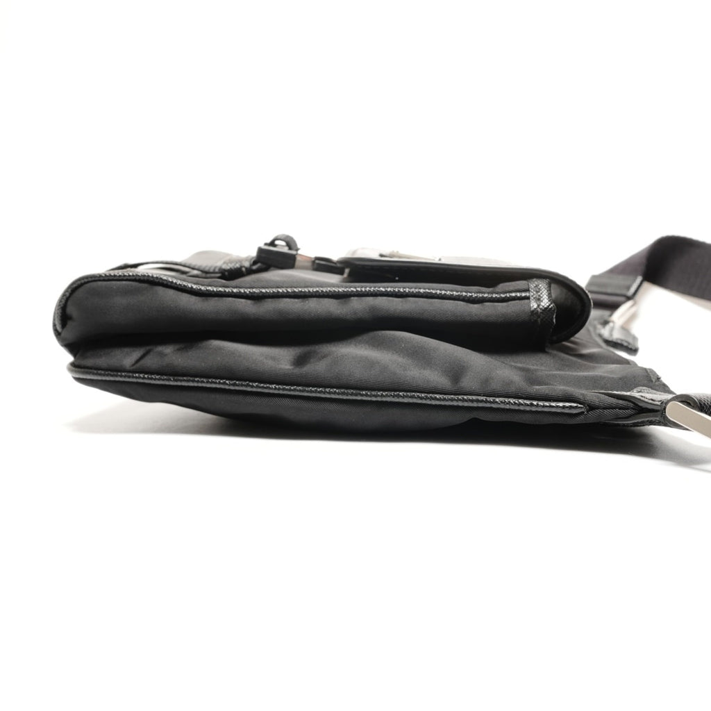 Prada Black Nylon Shoulder Bag (Pre-Owned)