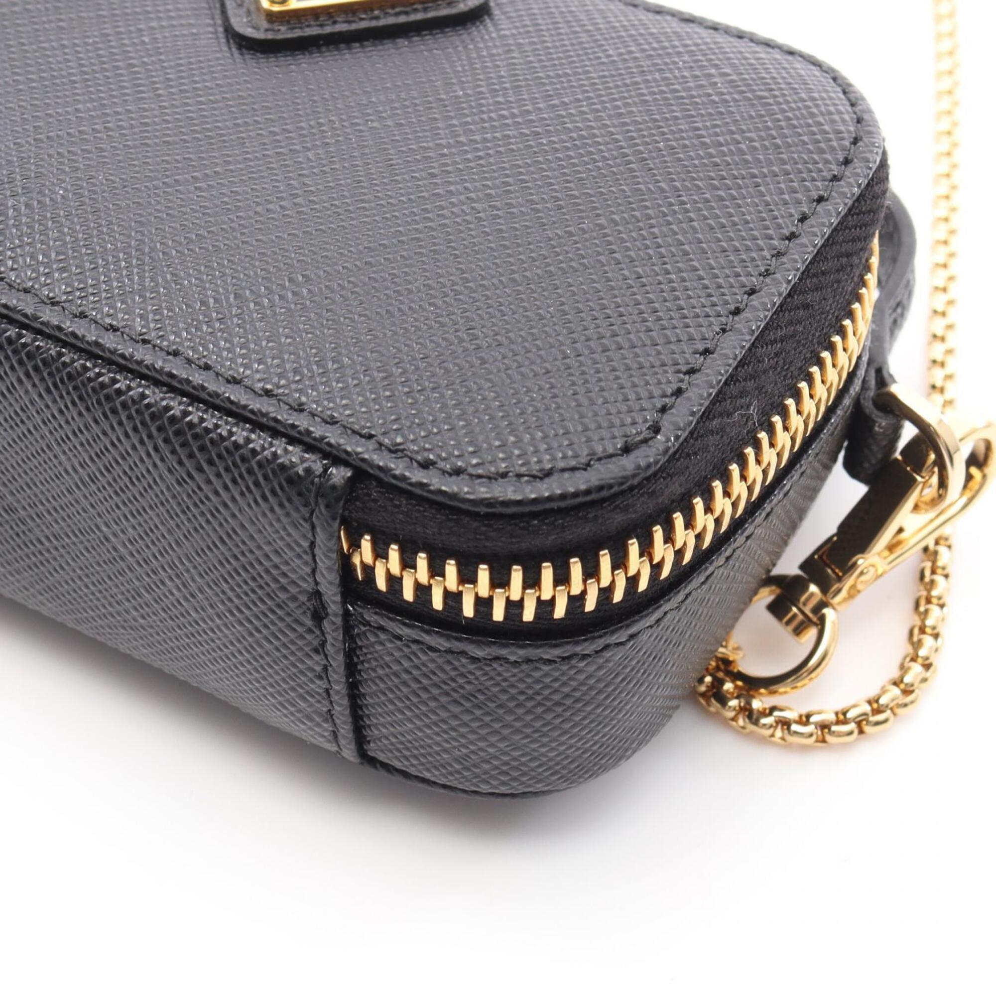 Prada Black Saffiano Triangle Handbag Shoulder Bag (Pre-Owned)