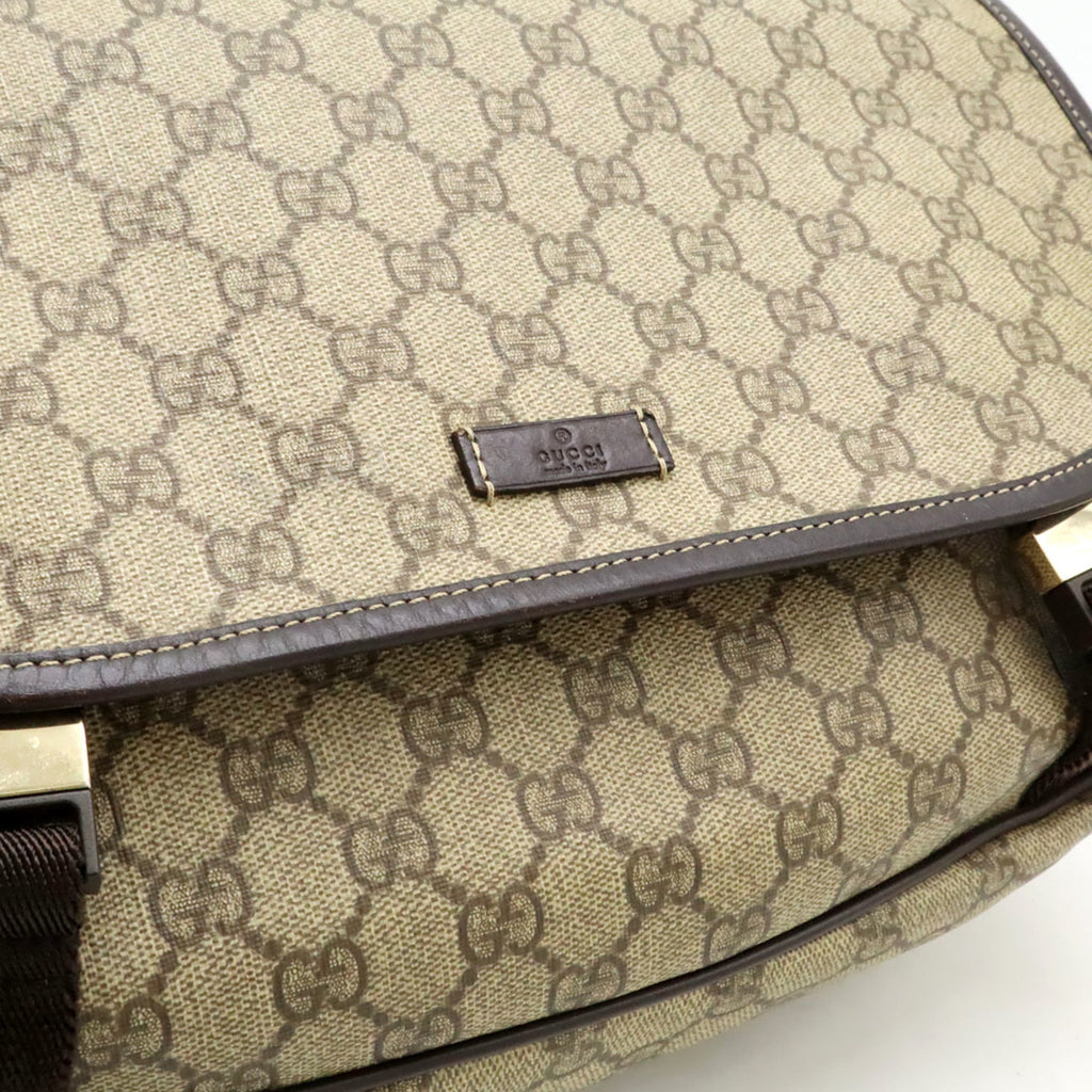 Gucci Gg Plus Beige Gg Supreme Shoulder Bag (Pre-Owned)