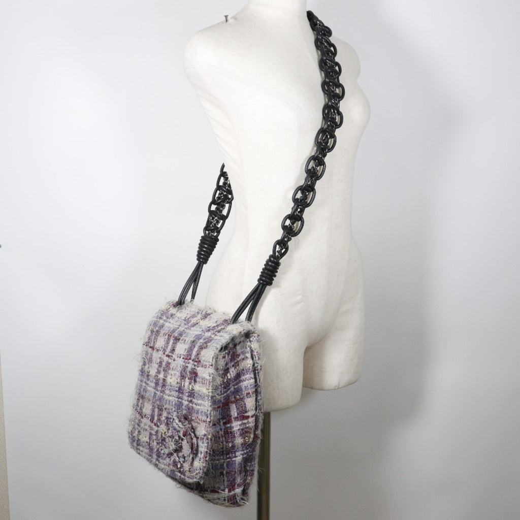 Chanel Purple Tweed Shoulder Bag (Pre-Owned)
