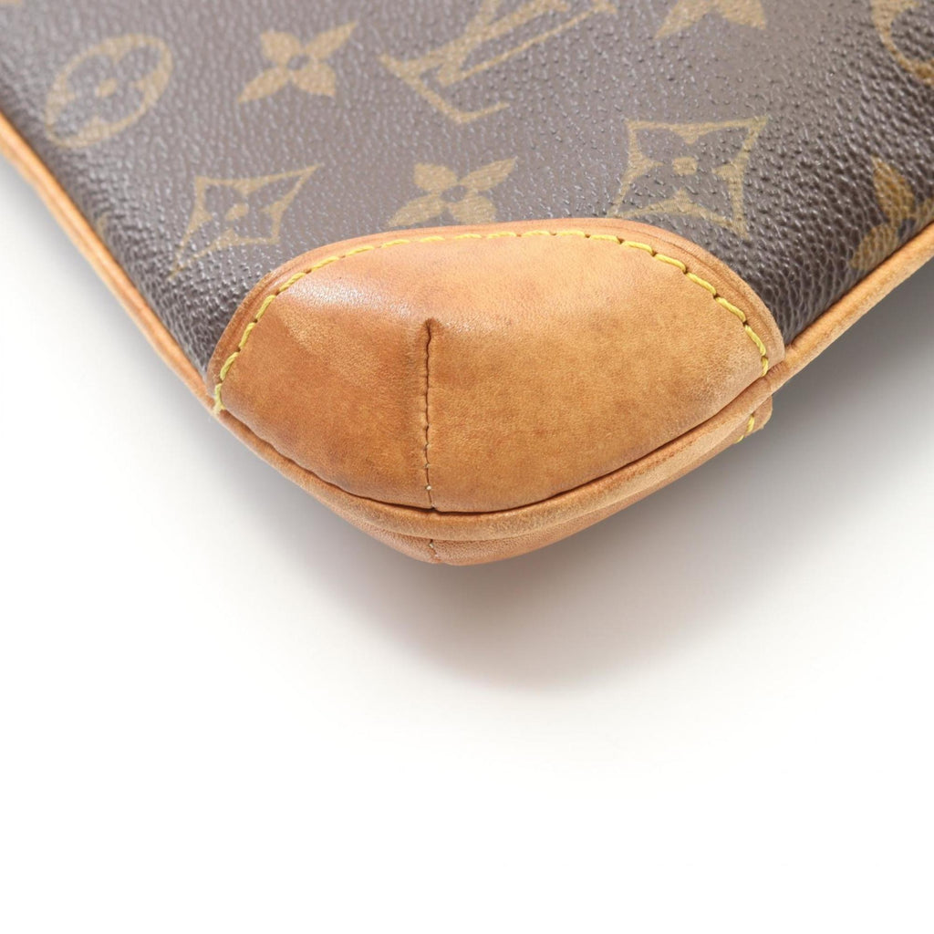 Louis Vuitton Brown Monogram Monogram Shoulder Bag (Pre-Owned)
