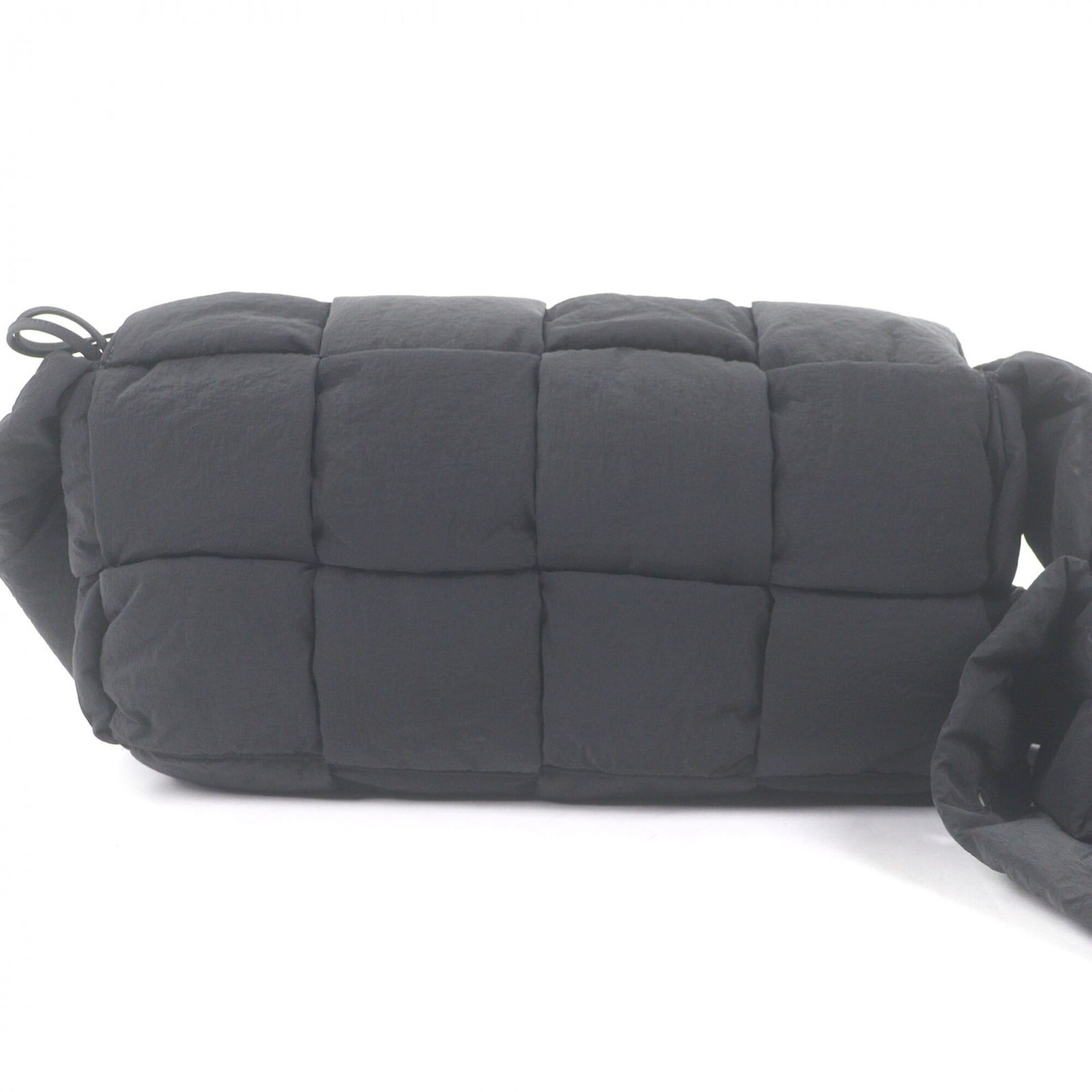 Bottega Veneta Black Nylon Shoulder Bag Sling Bag (Pre-Owned)