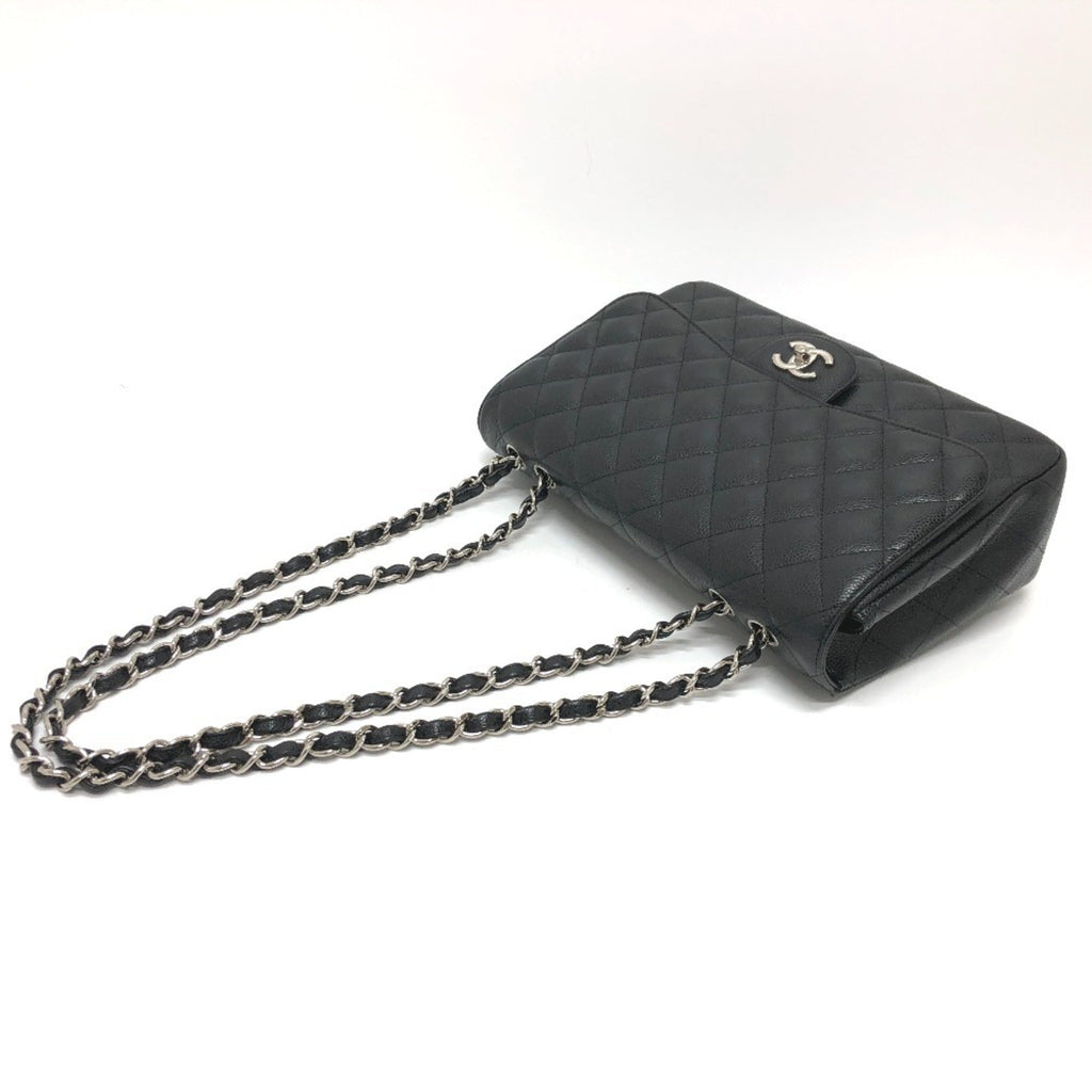 Chanel Black Grained Calfskin Shoulder Bag (Pre-Owned)