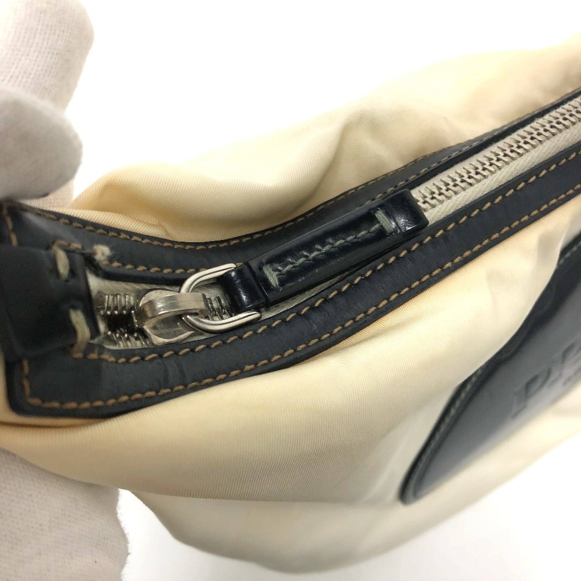 Prada White Cloth Shoulder Bag (Pre-Owned)