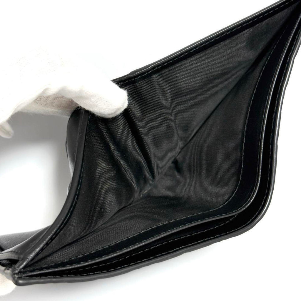 Prada Black Leather Wallet (Bi-Fold) (Pre-Owned)