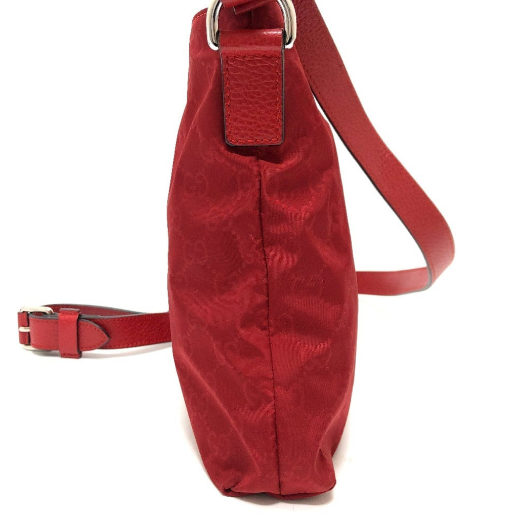 Gucci Red Color Nylon Leather Shoulder Bag (Pre-Owned)