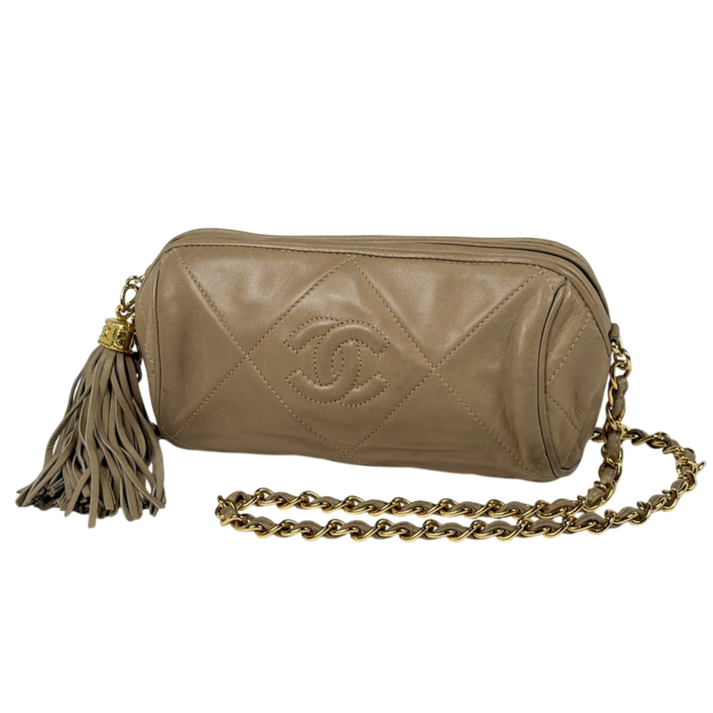 Chanel Matelasse Beige Leather Shoulder Bag (Pre-Owned)