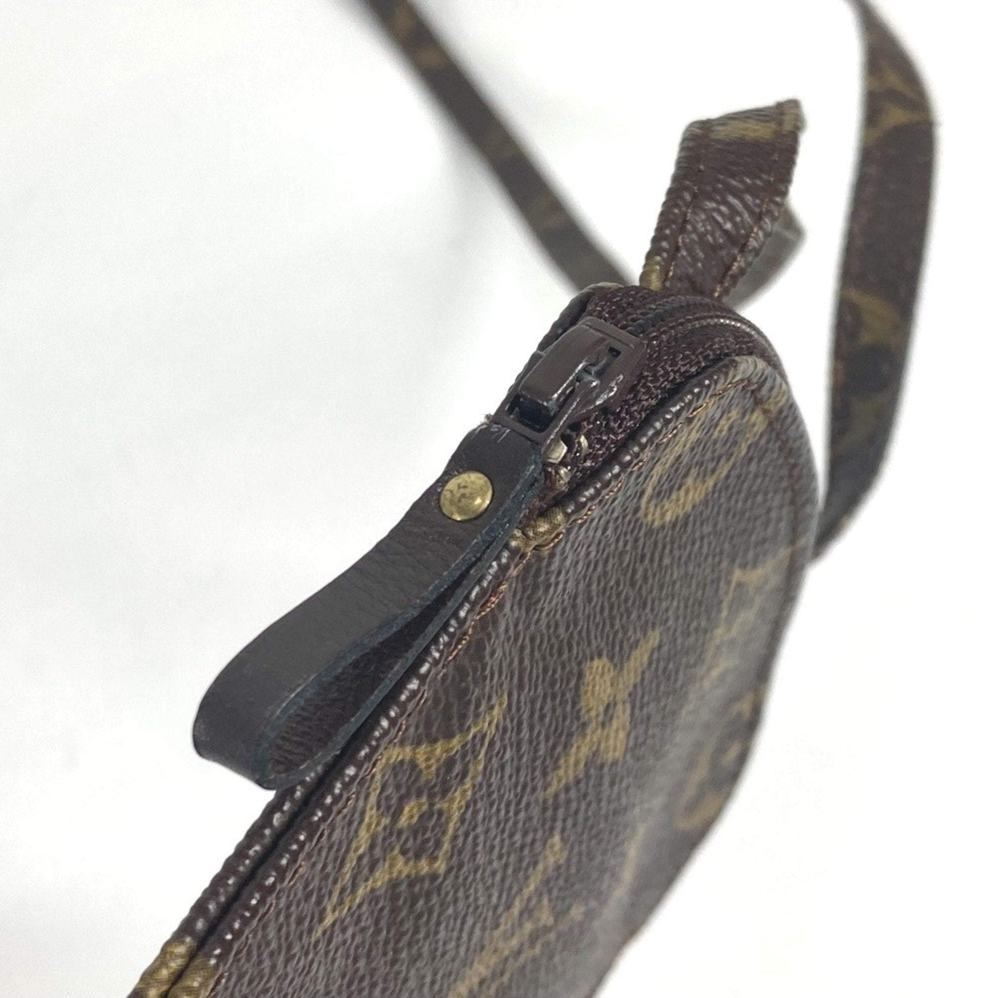 Louis Vuitton Monogram Brown Monogram Pochette Shoulder Bag (Pre-Owned)