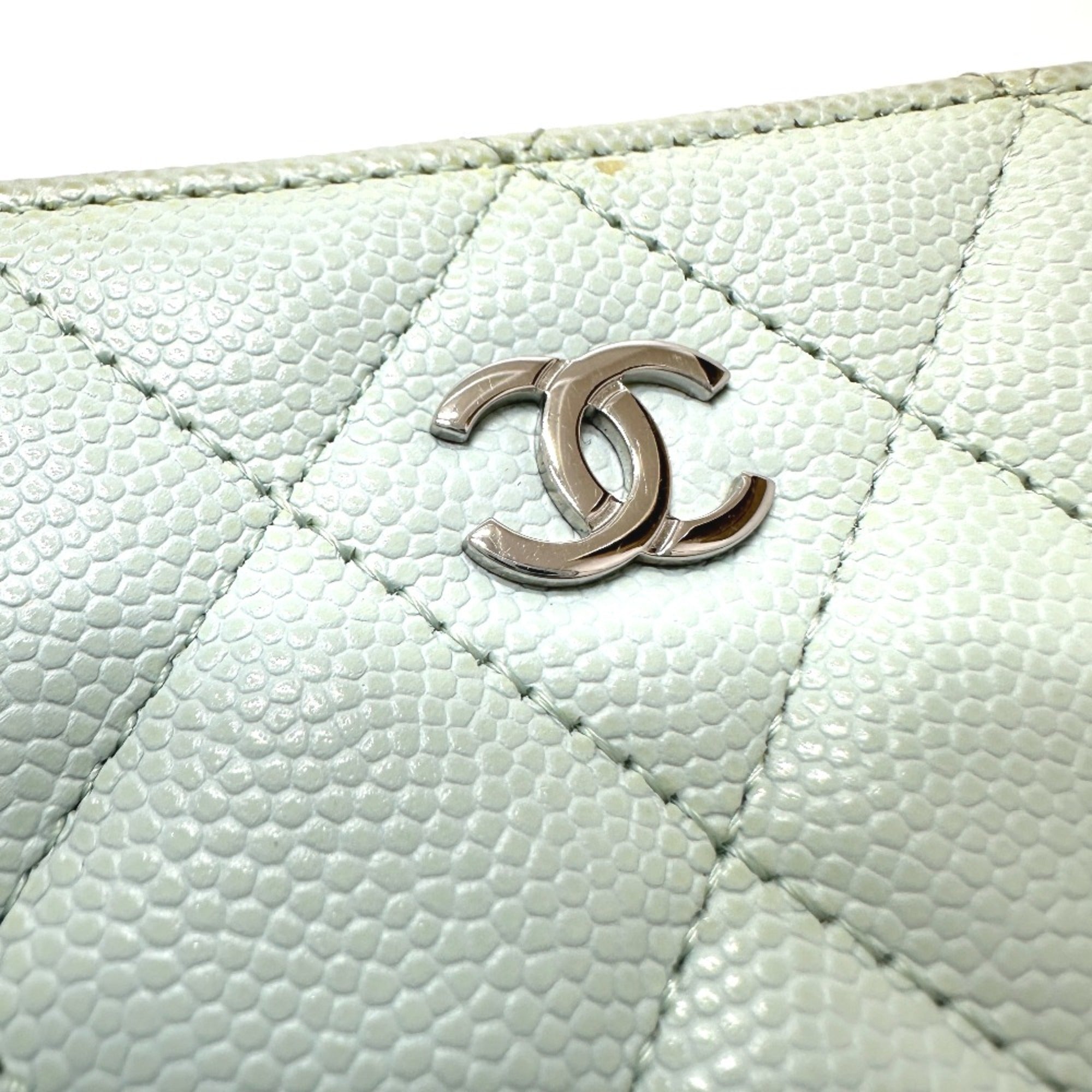 Chanel Blue Leather Shoulder Bag (Pre-Owned)