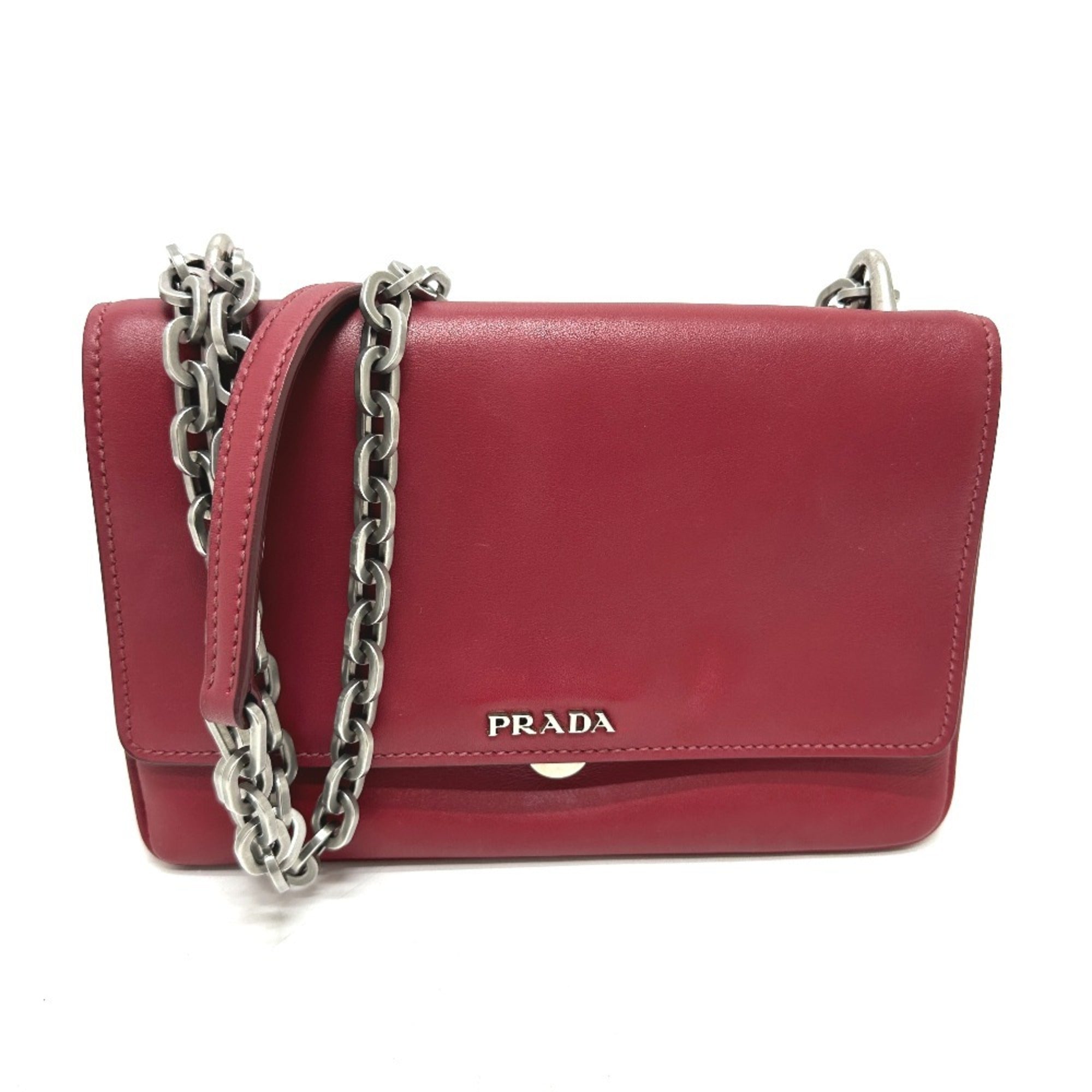 Prada Red Color Leather Shoulder Bag (Pre-Owned)