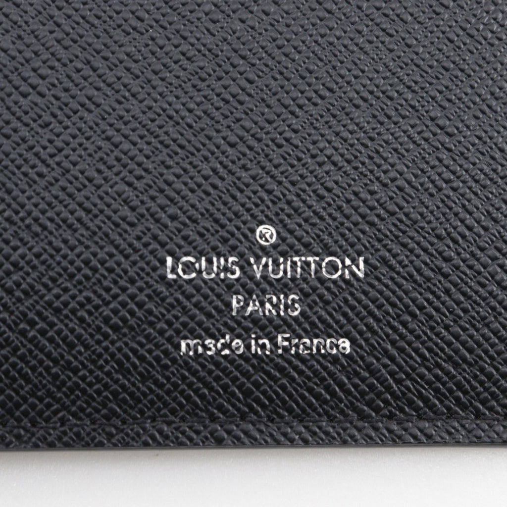 Louis Vuitton Taiga Black Noir Taiga Leather Long Wallet (Bi-Fold) (Pre-Owned)