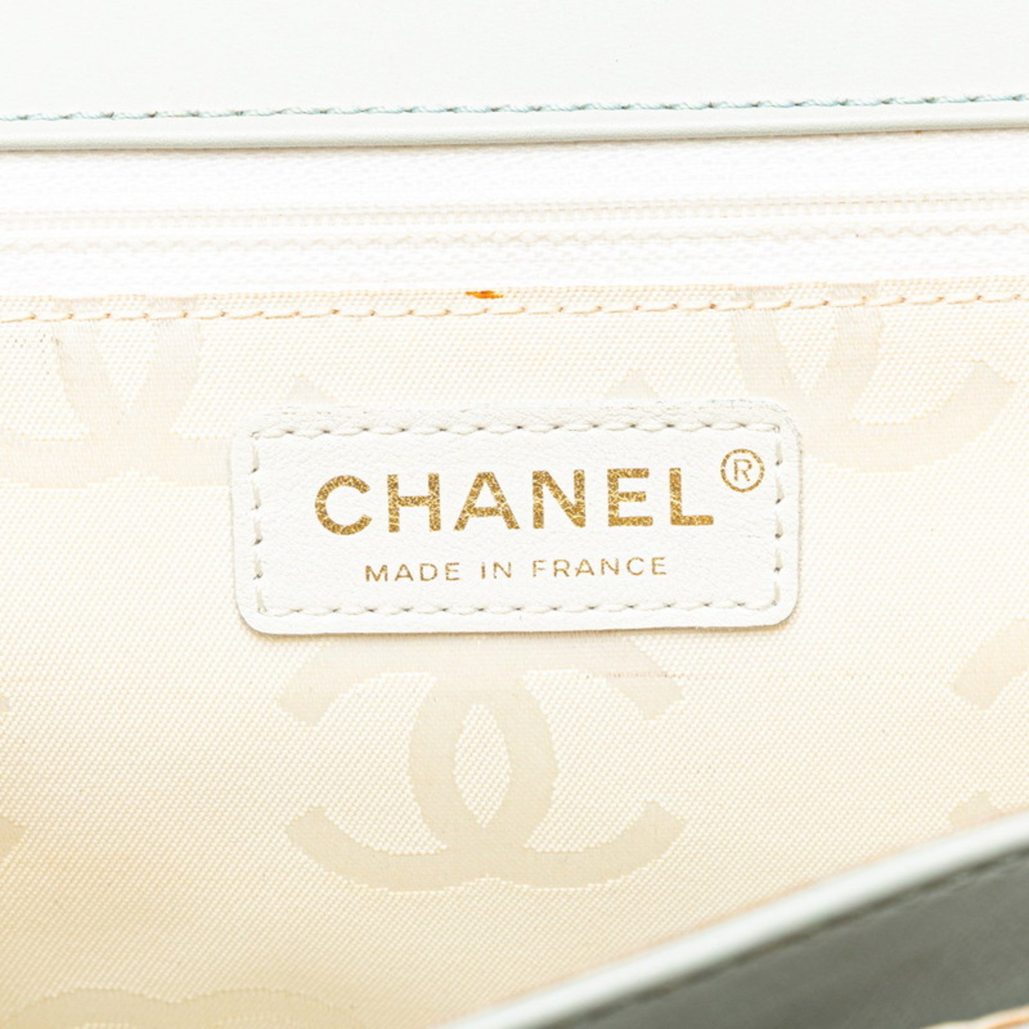 Chanel Blue Leather Handbag (Pre-Owned)