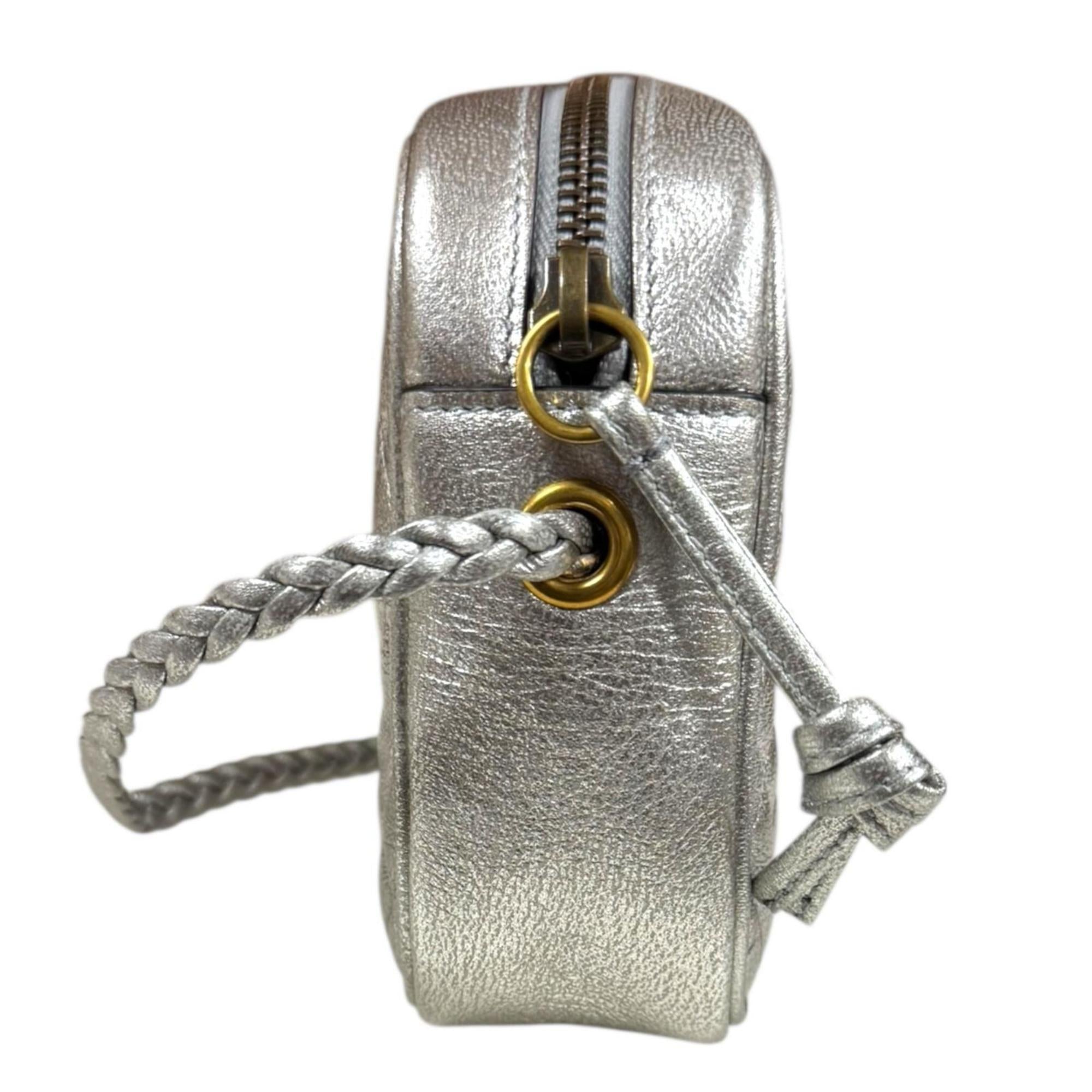 Gucci Silver Leather Shoulder Bag (Pre-Owned)