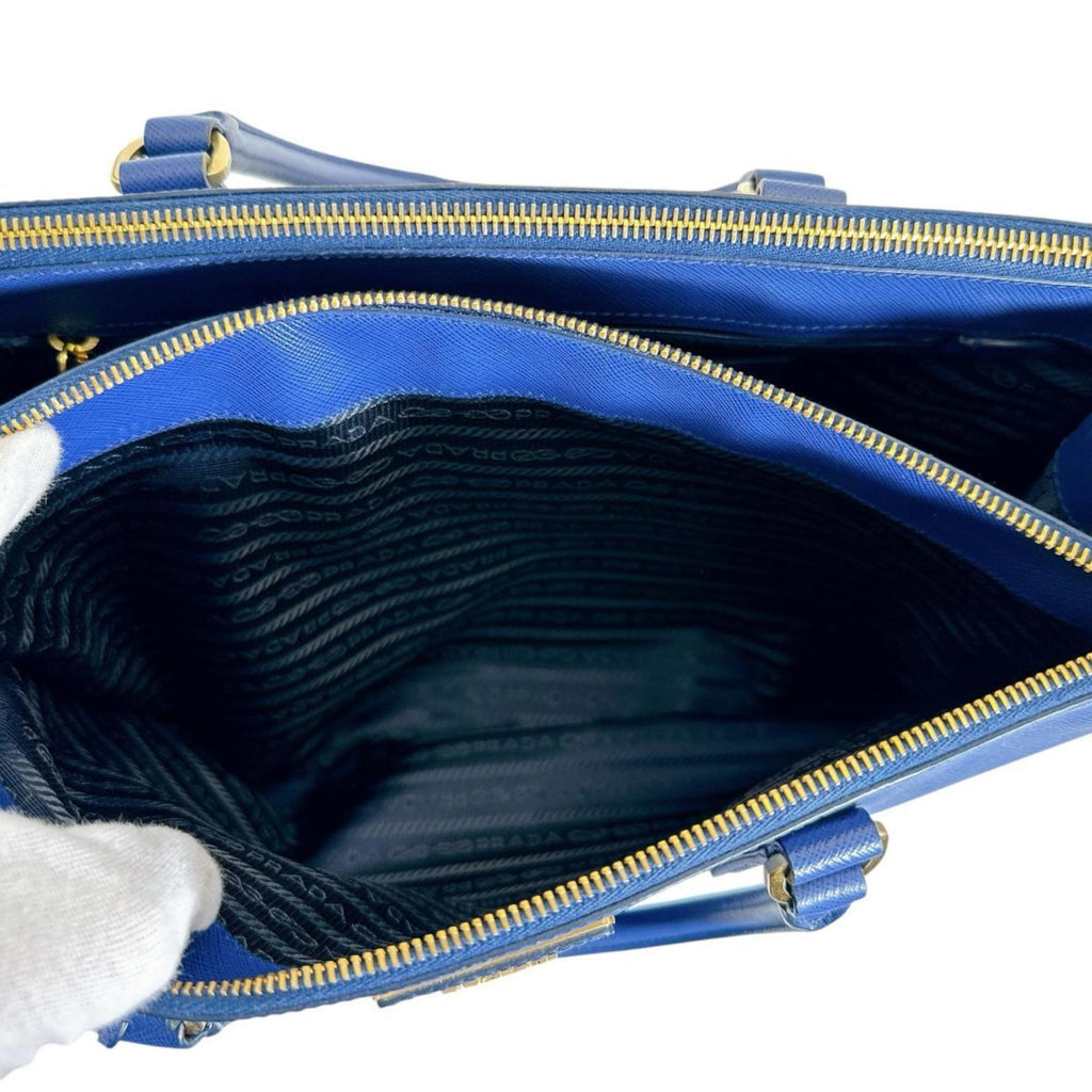 Prada Blue Leather Handbag Shoulder Bag (Pre-Owned)