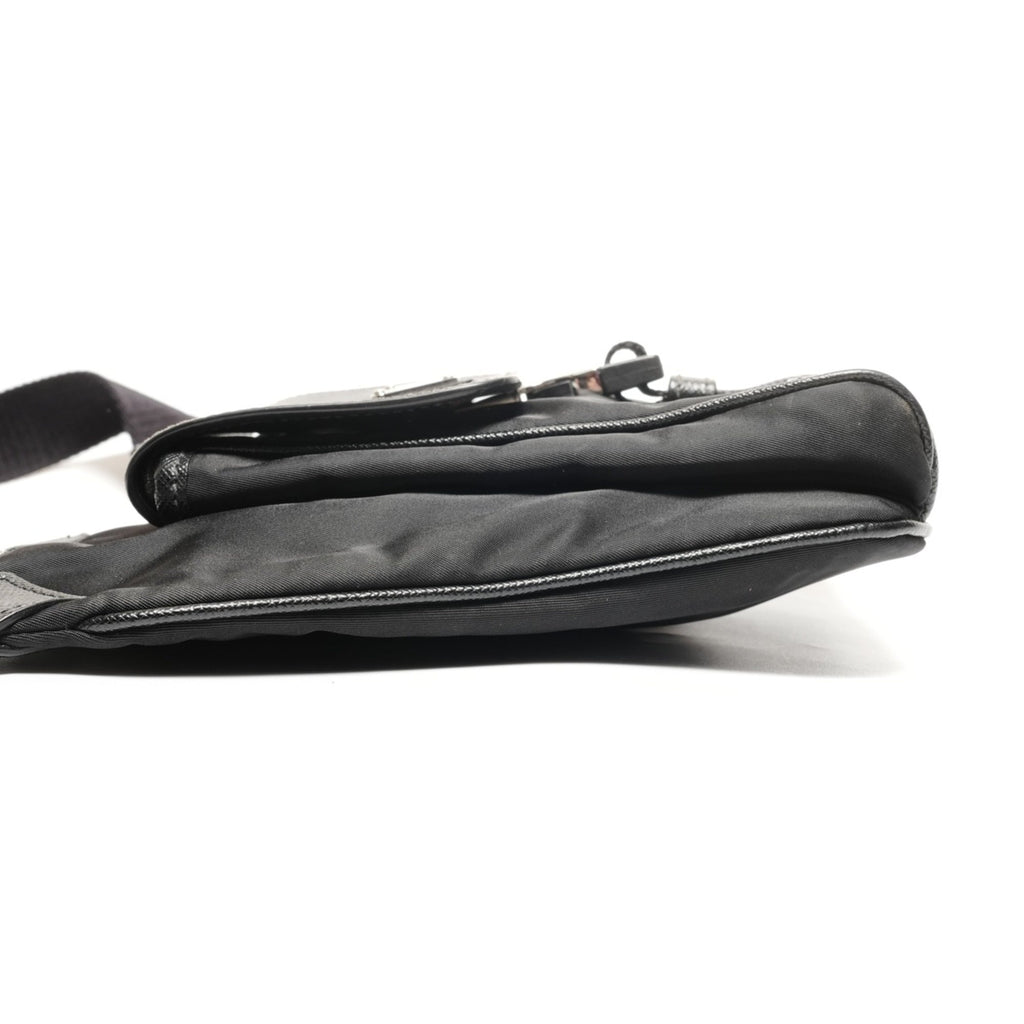 Prada Black Nylon Shoulder Bag (Pre-Owned)