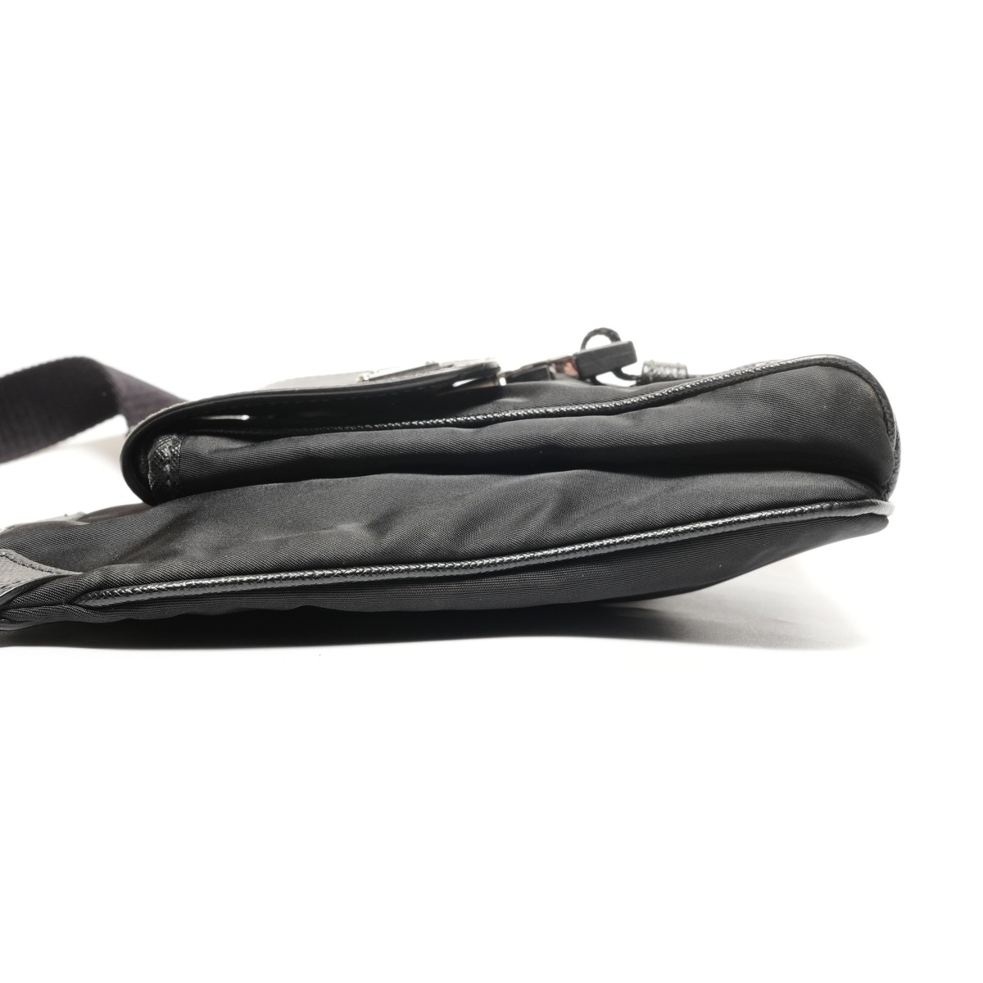 Prada Black Nylon Shoulder Bag (Pre-Owned)