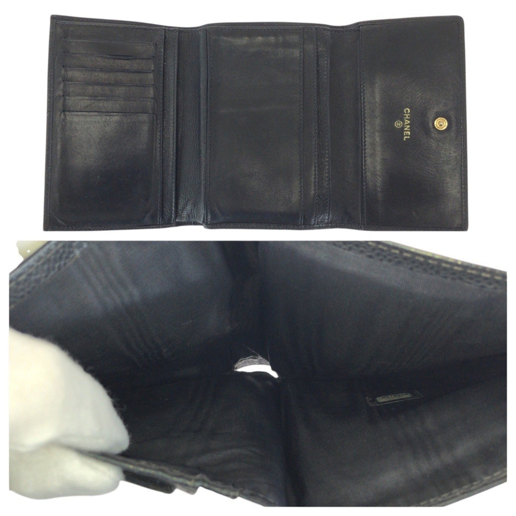 Chanel Black Grained Calfskin Wallet (Tri-Fold) (Pre-Owned)